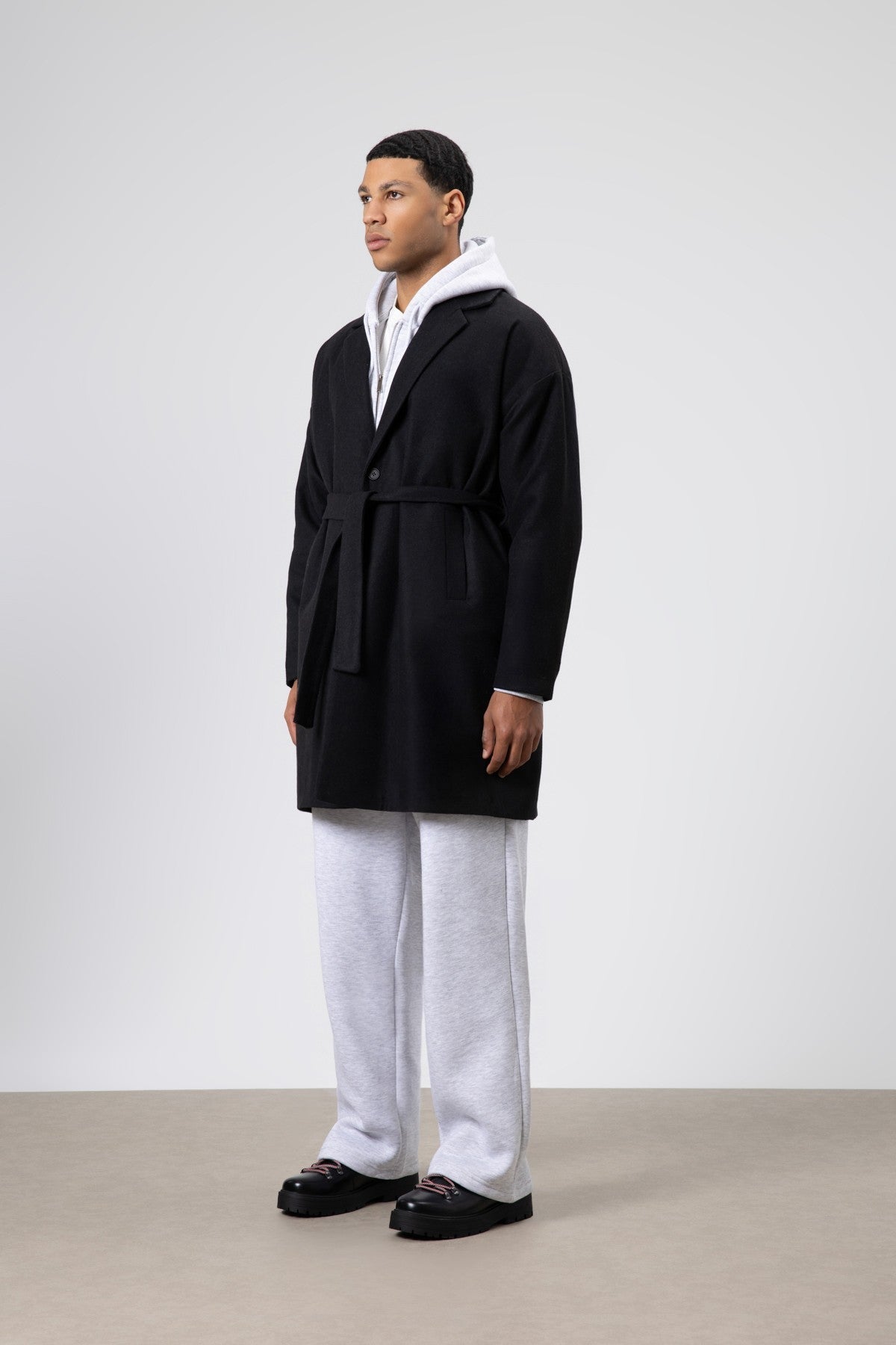 Oversized Arched Cashmere Coat