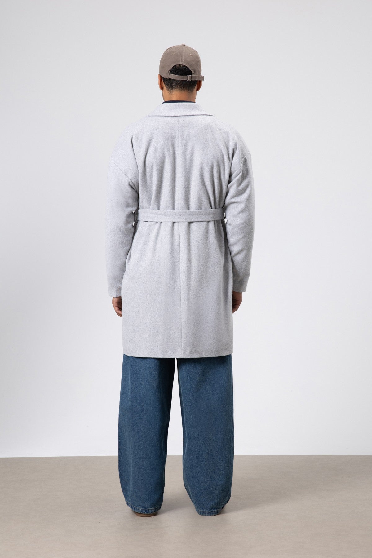 Oversized Arched Cashmere Coat