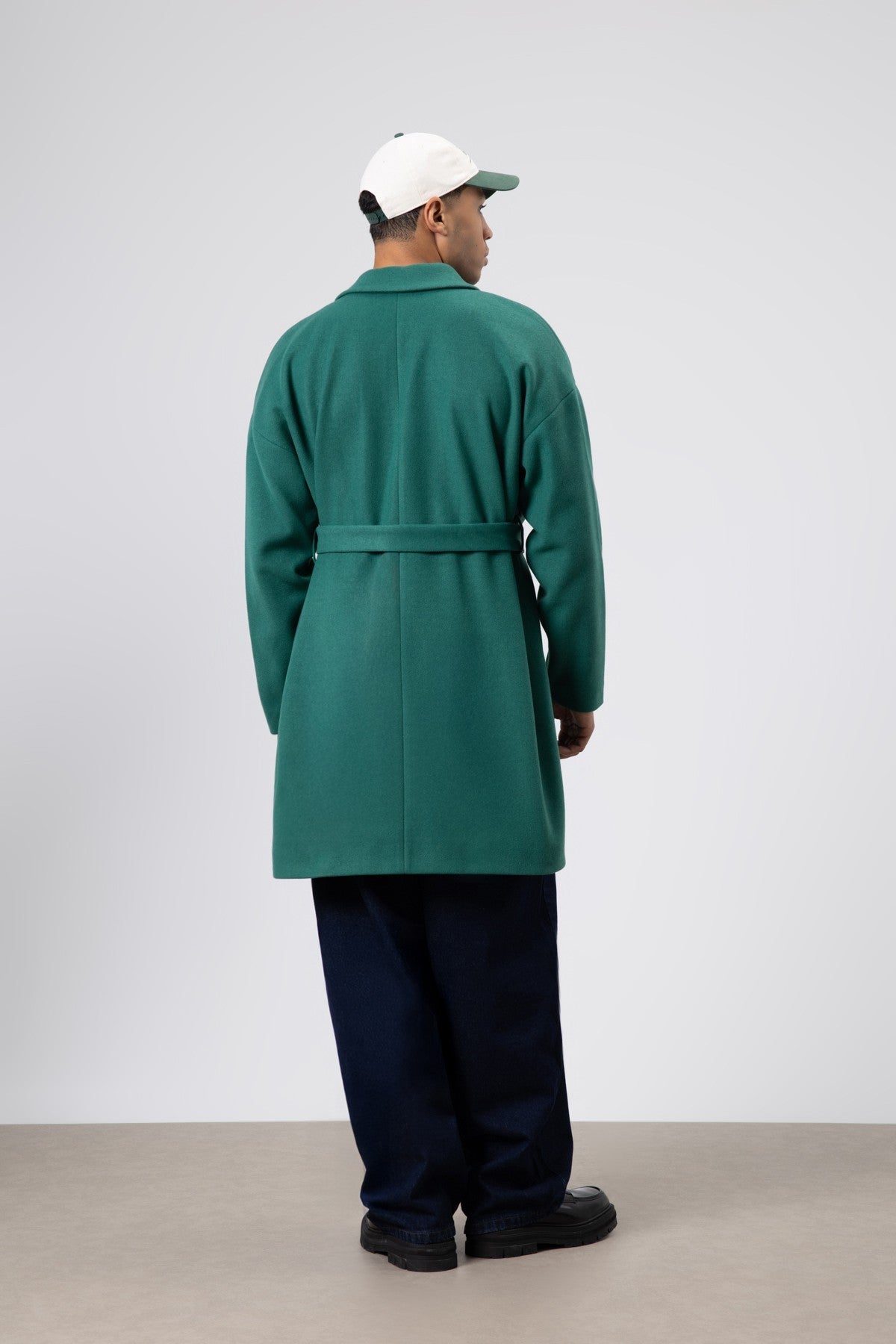 Oversized Arched Cashmere Coat