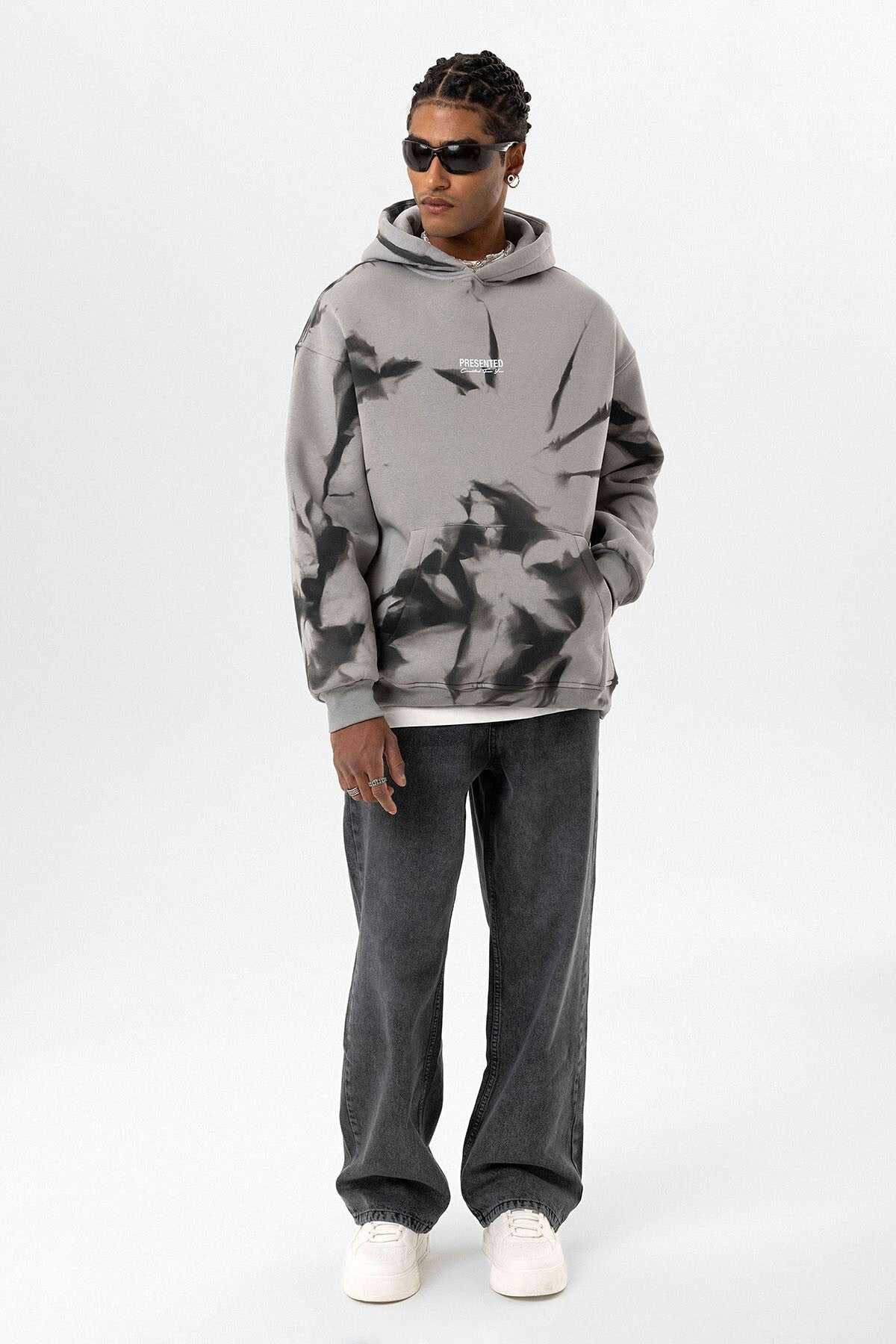 Color-Detailed Oversized Hooded Sweatshirt