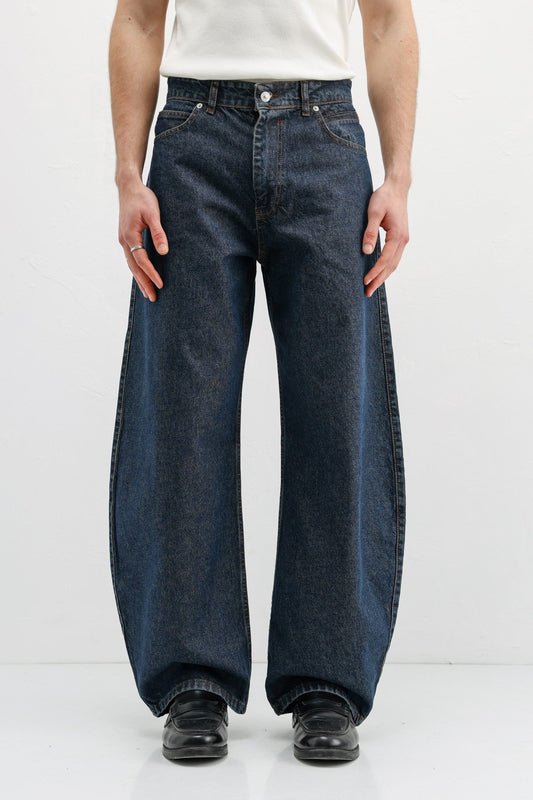 Balloon-Fit Jeans