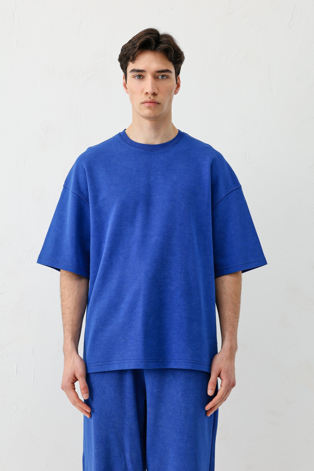 Short-Sleeved, Washed Oversized T-Shirt