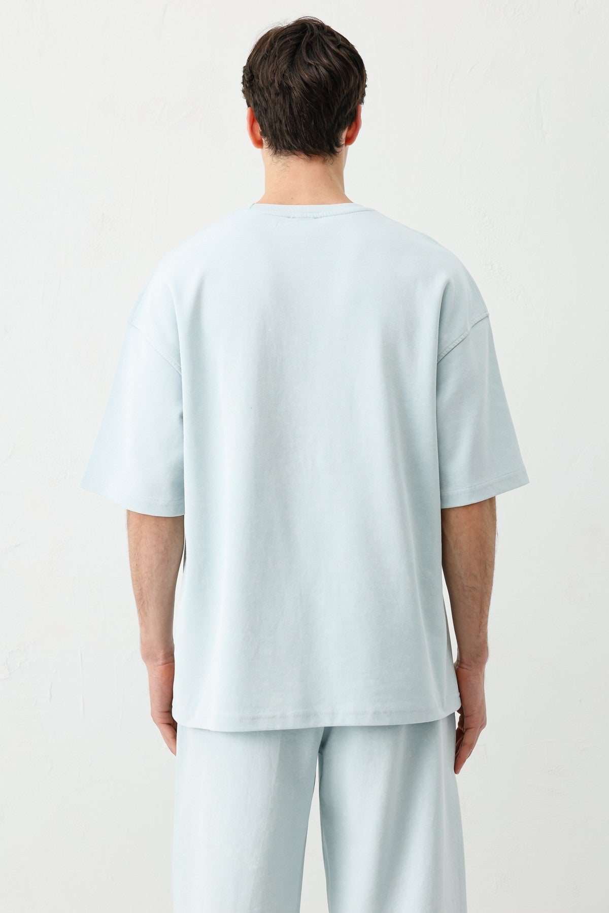 Short-Sleeved, Washed Oversized T-Shirt