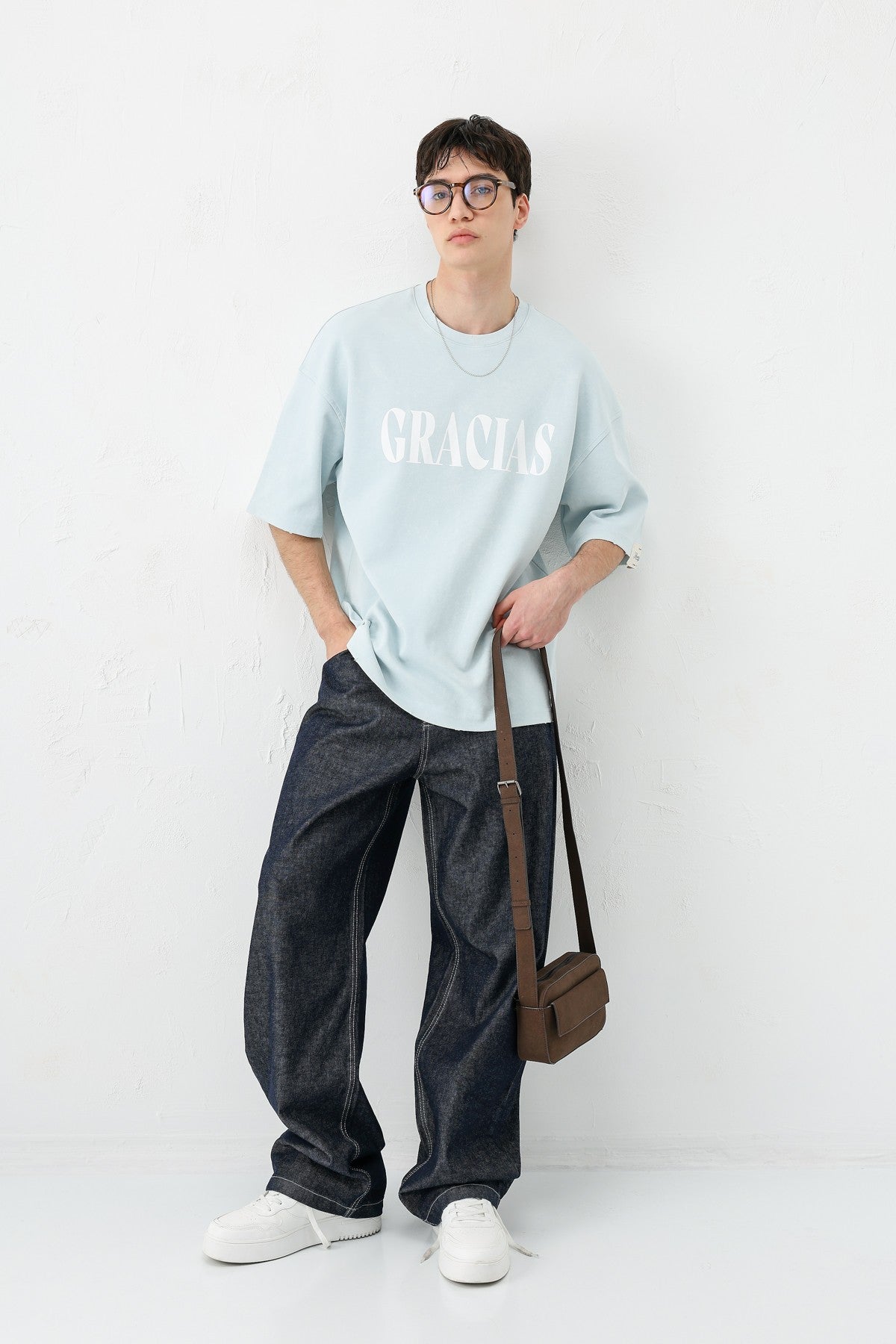 Oversized "Gracias" Printed T-Shirt
