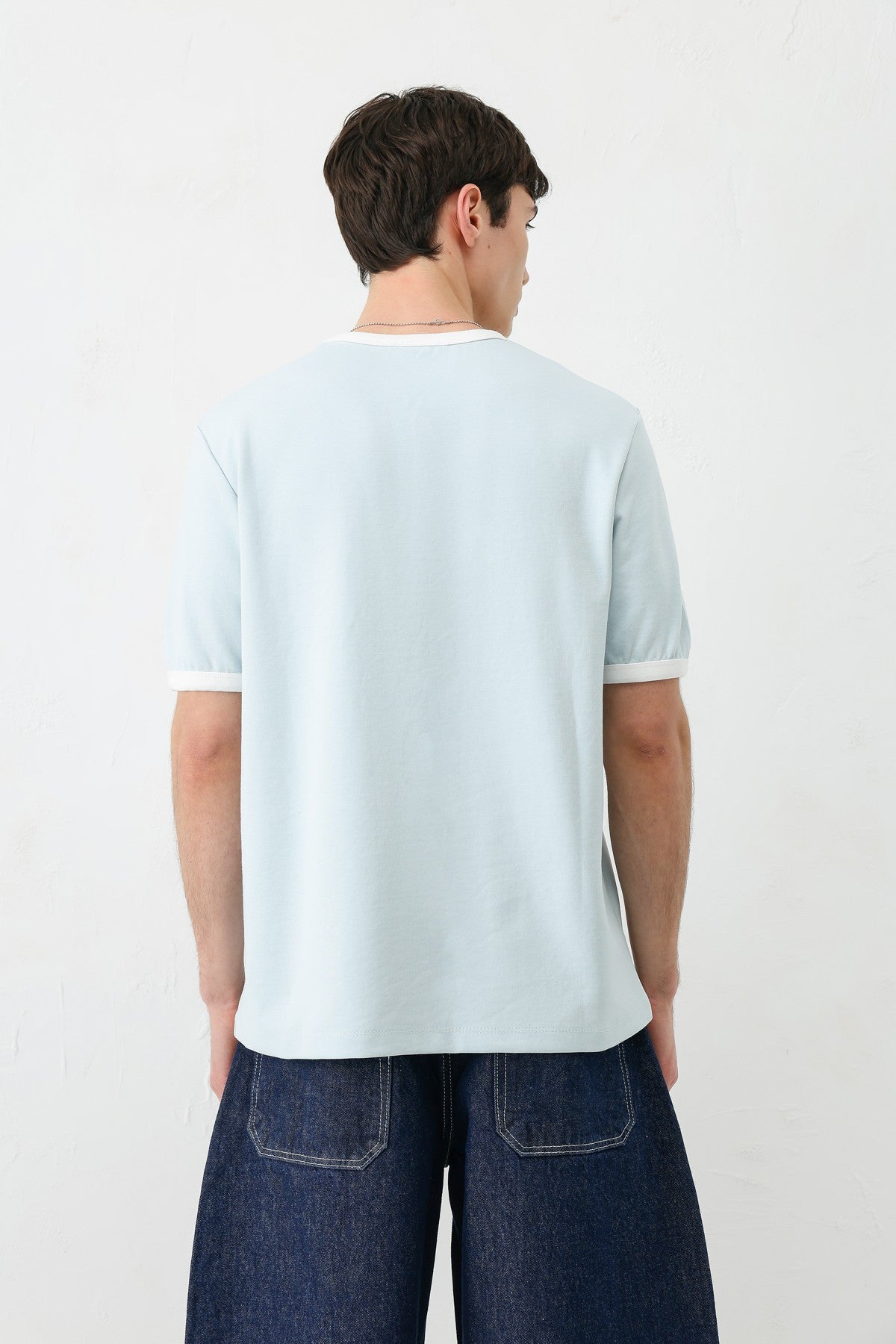 Short-Sleeved Regular-Fit T-Shirt