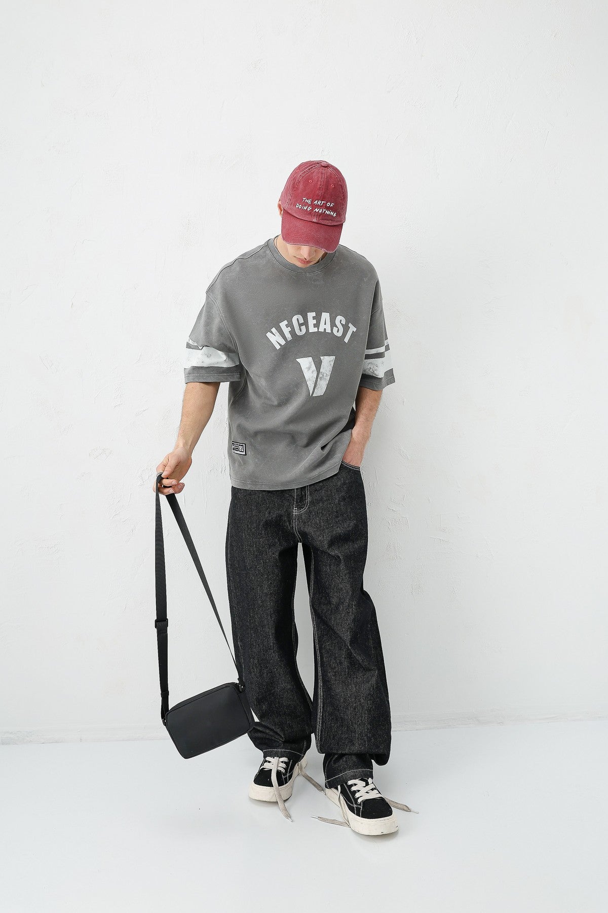 Oversized T-Shirt with V-Print and Sleeve Details