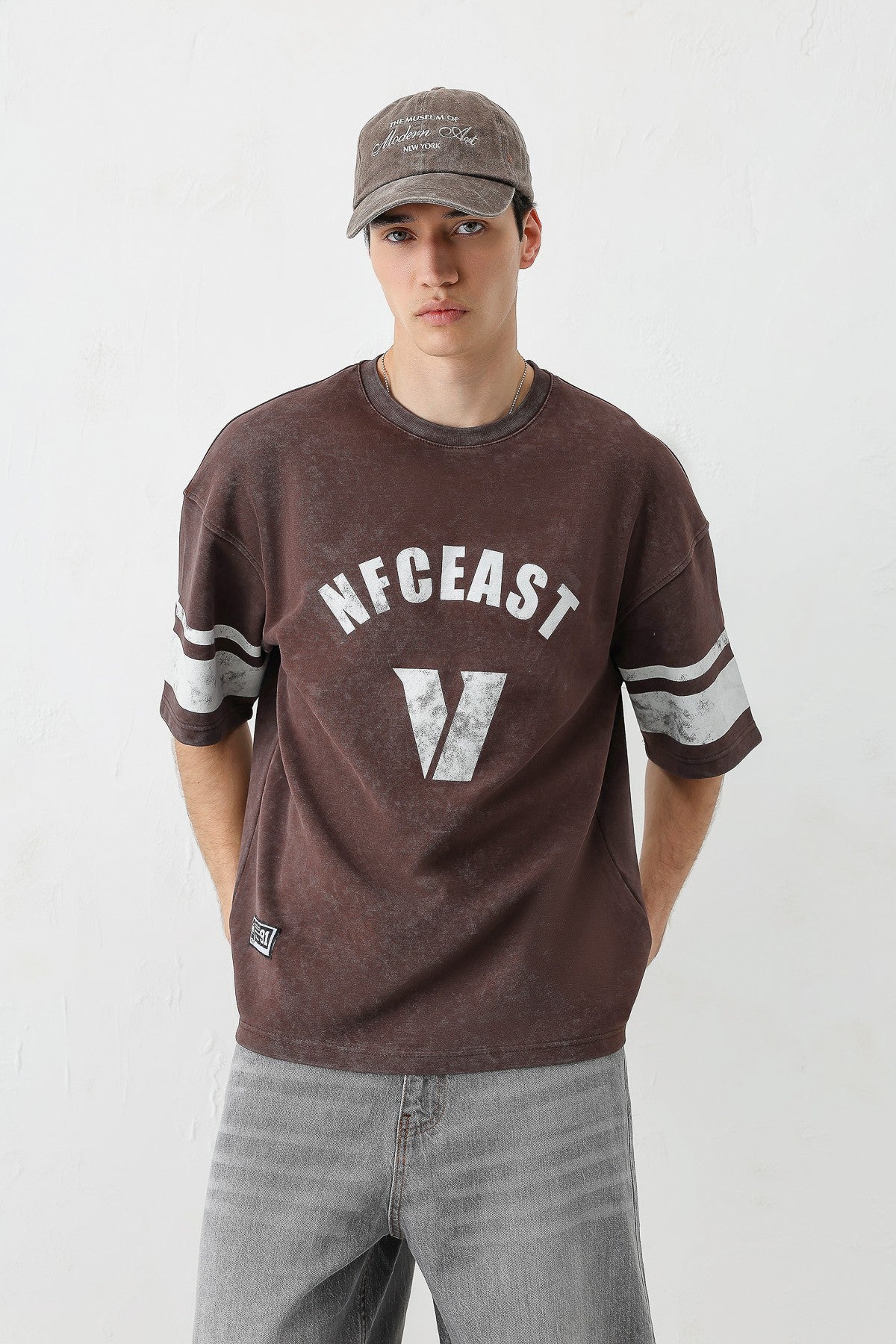 Oversized T-Shirt with V-Print and Sleeve Details
