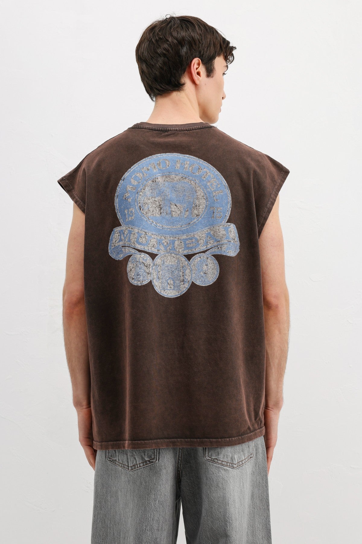 Printed Sleeveless Oversized T-Shirt