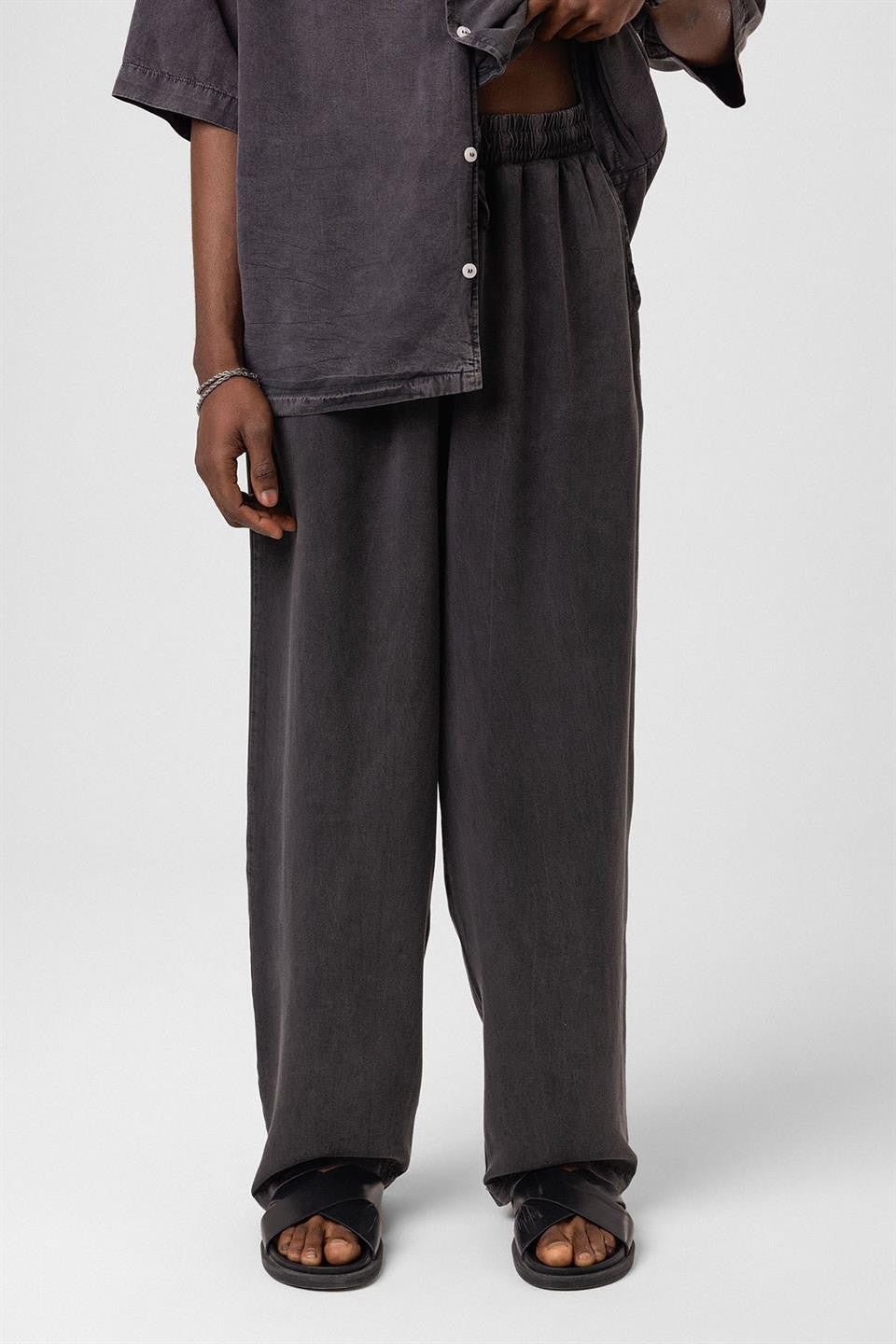 Machine-Washable Lyocell Fabric Top and Bottom Set