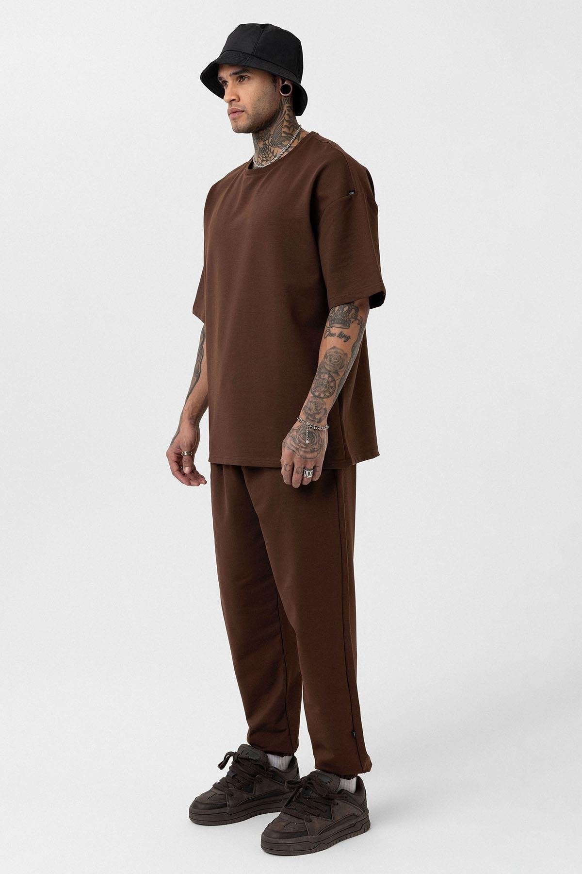 Basic Oversized Sweatsuit Set with Elastic Cuffs