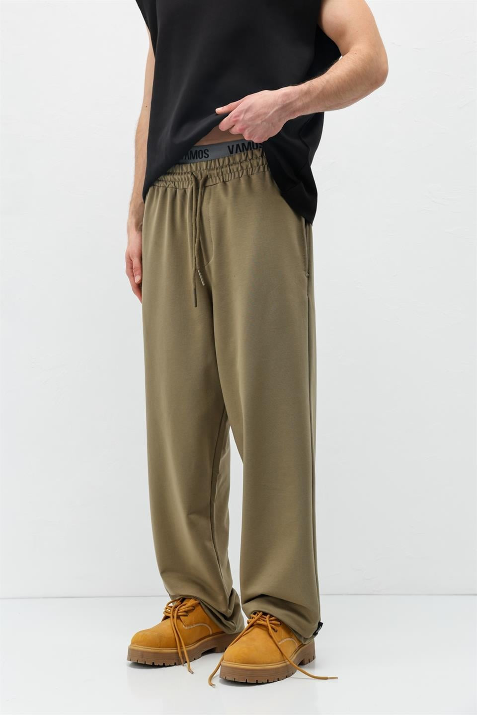 Basic Elastic-Waist Sweatpants
