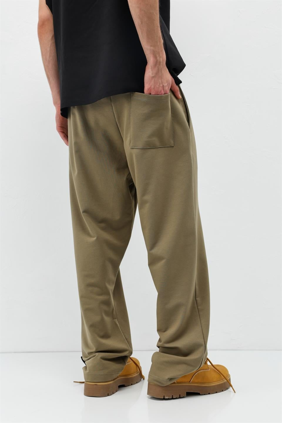 Basic Elastic-Waist Sweatpants