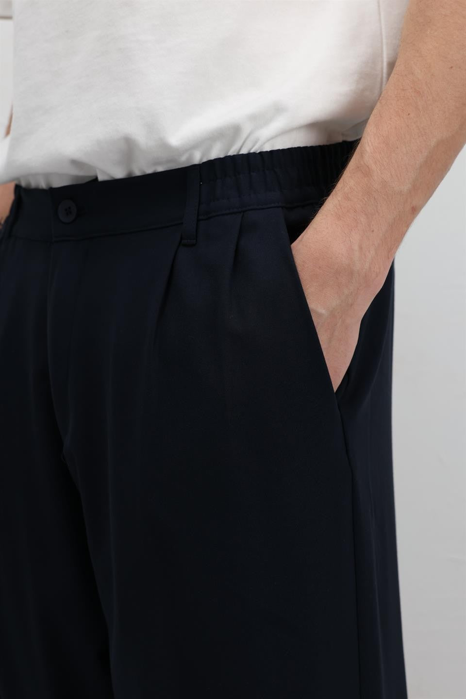 Baggy-Fit Fabric Pants 30-795-1