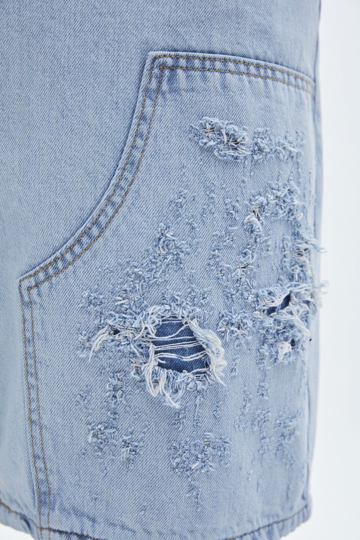 Oversized Denim Bermuda Shorts 40-224