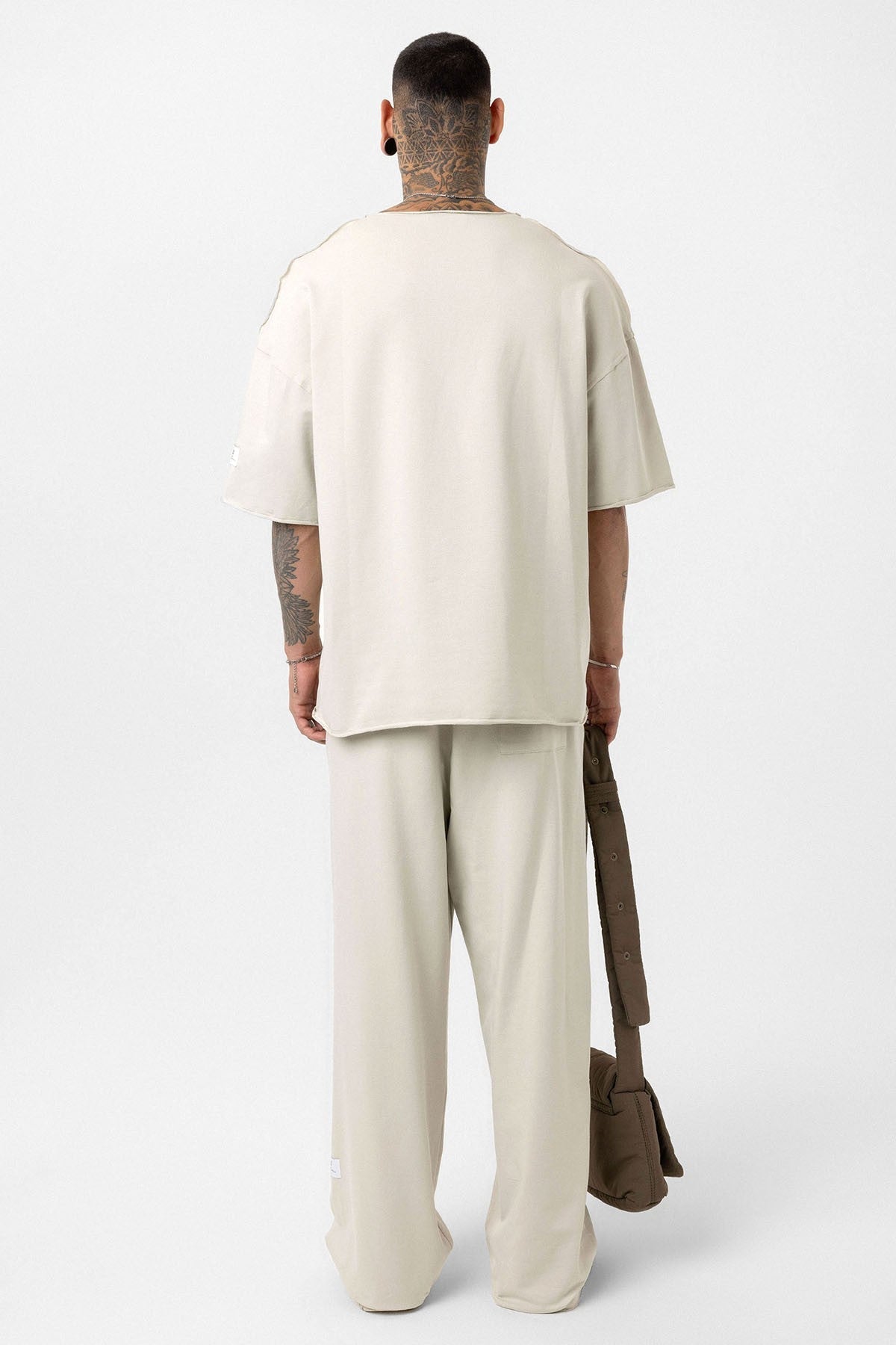 Label: Detailed Oversized Sweatsuit Set