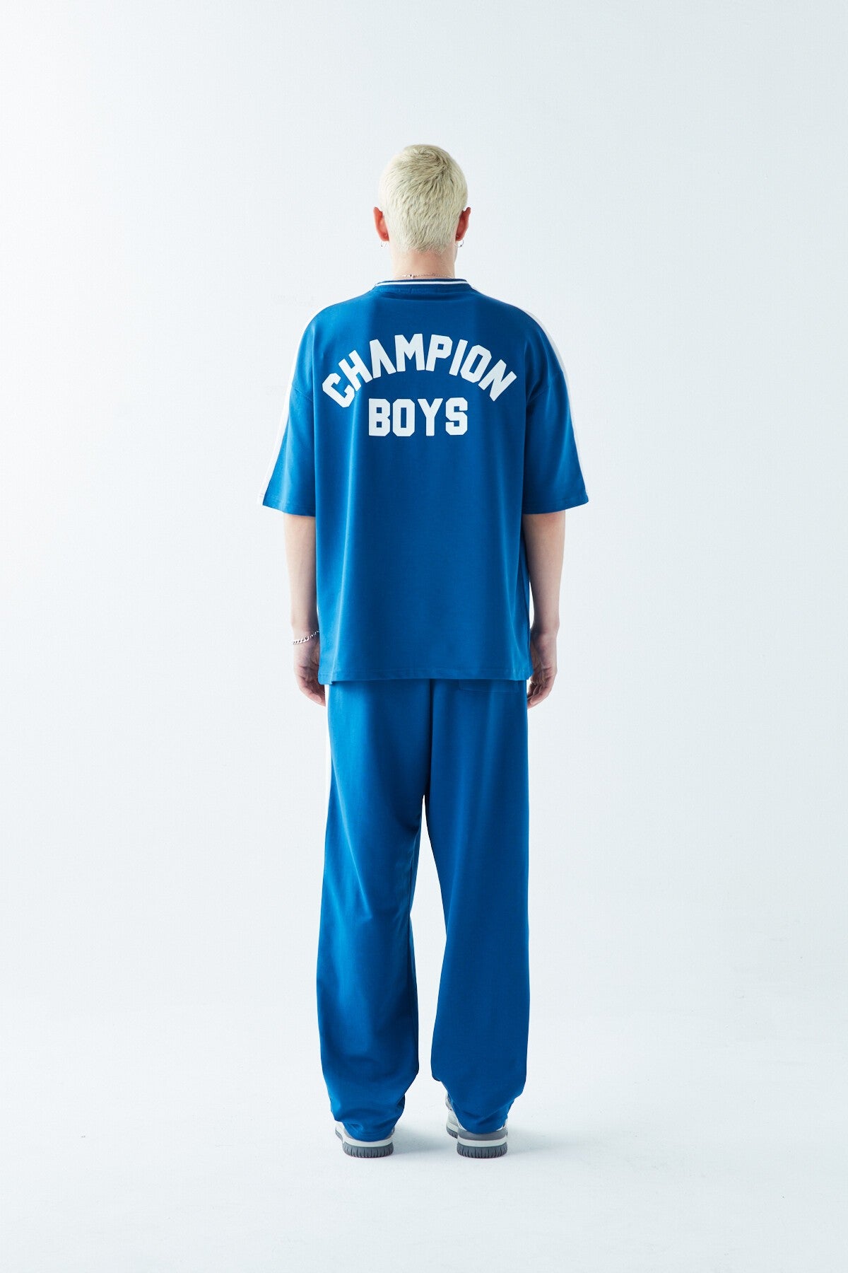 Champion Boys Printed Oversized Sweatsuit Set