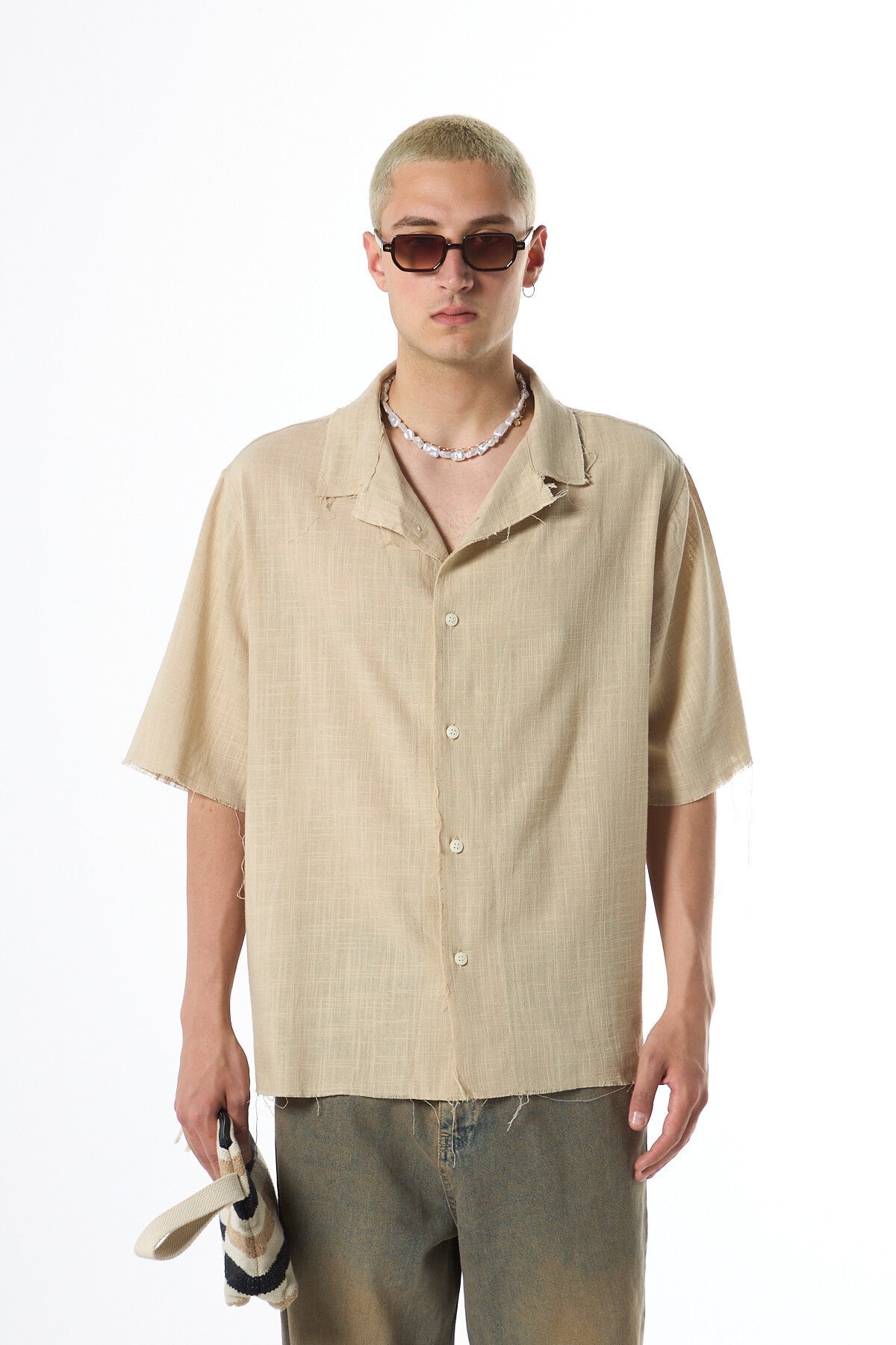 Seamless, Short-Sleeved, Pocketless, Oversized Linen Shirt