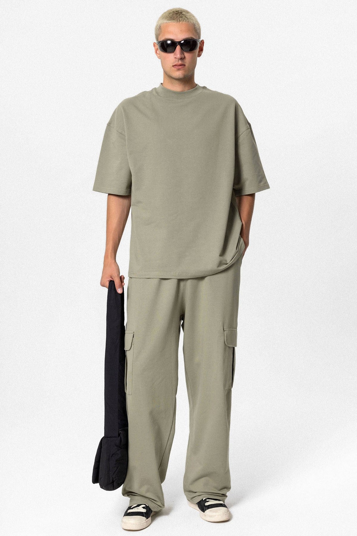 Oversized Sweatsuit Set with Pockets
