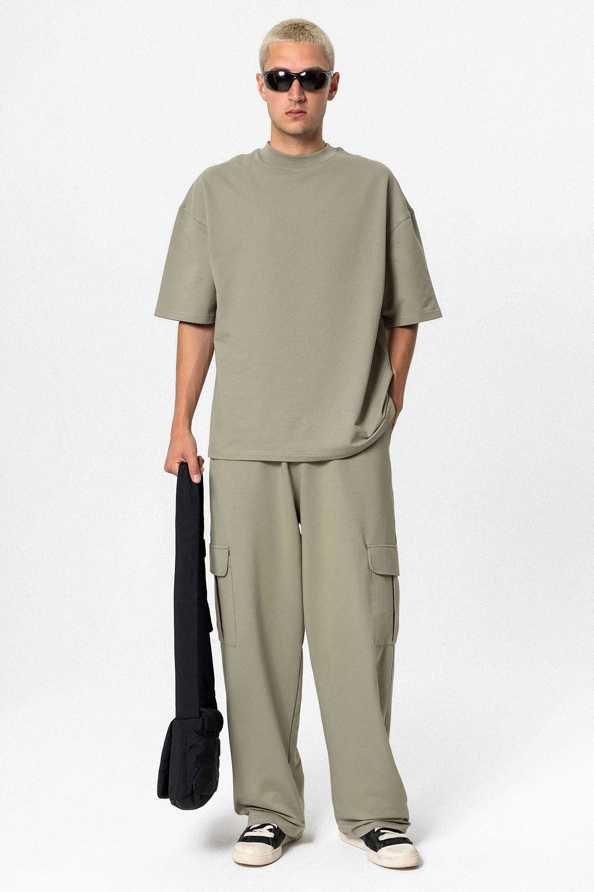 Oversized Sweatsuit Set with Pockets