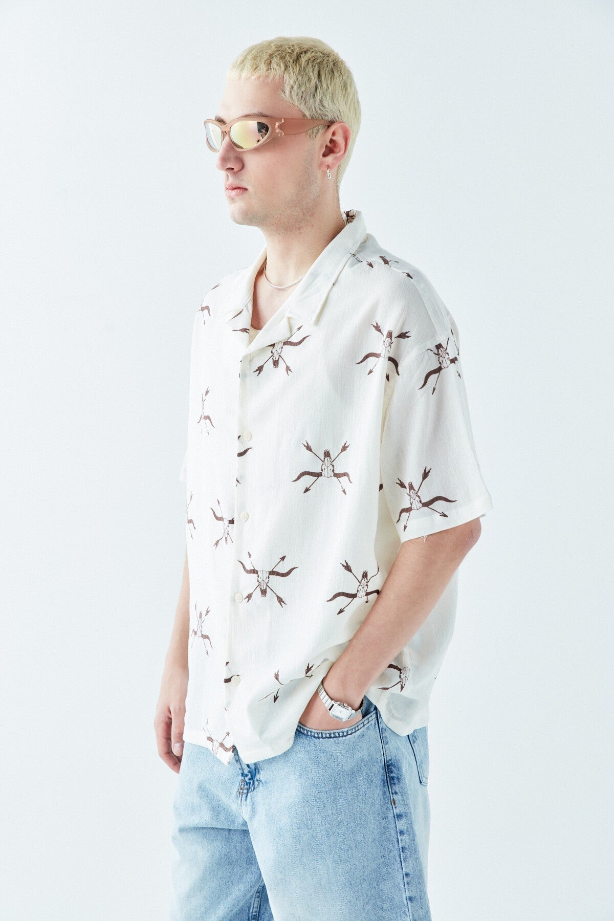 Patterned Short-Sleeve Oversized Shirt Without Pockets