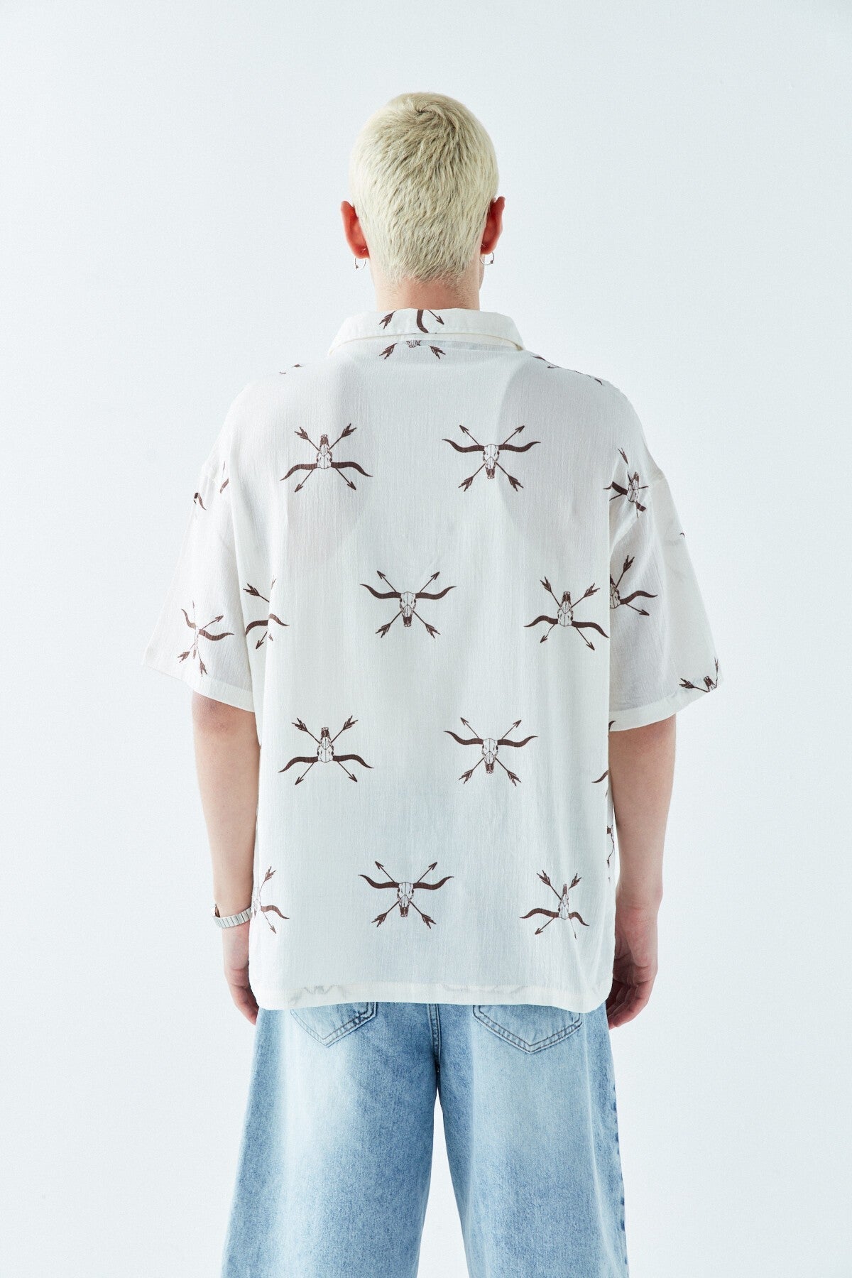 Patterned Short-Sleeve Oversized Shirt Without Pockets