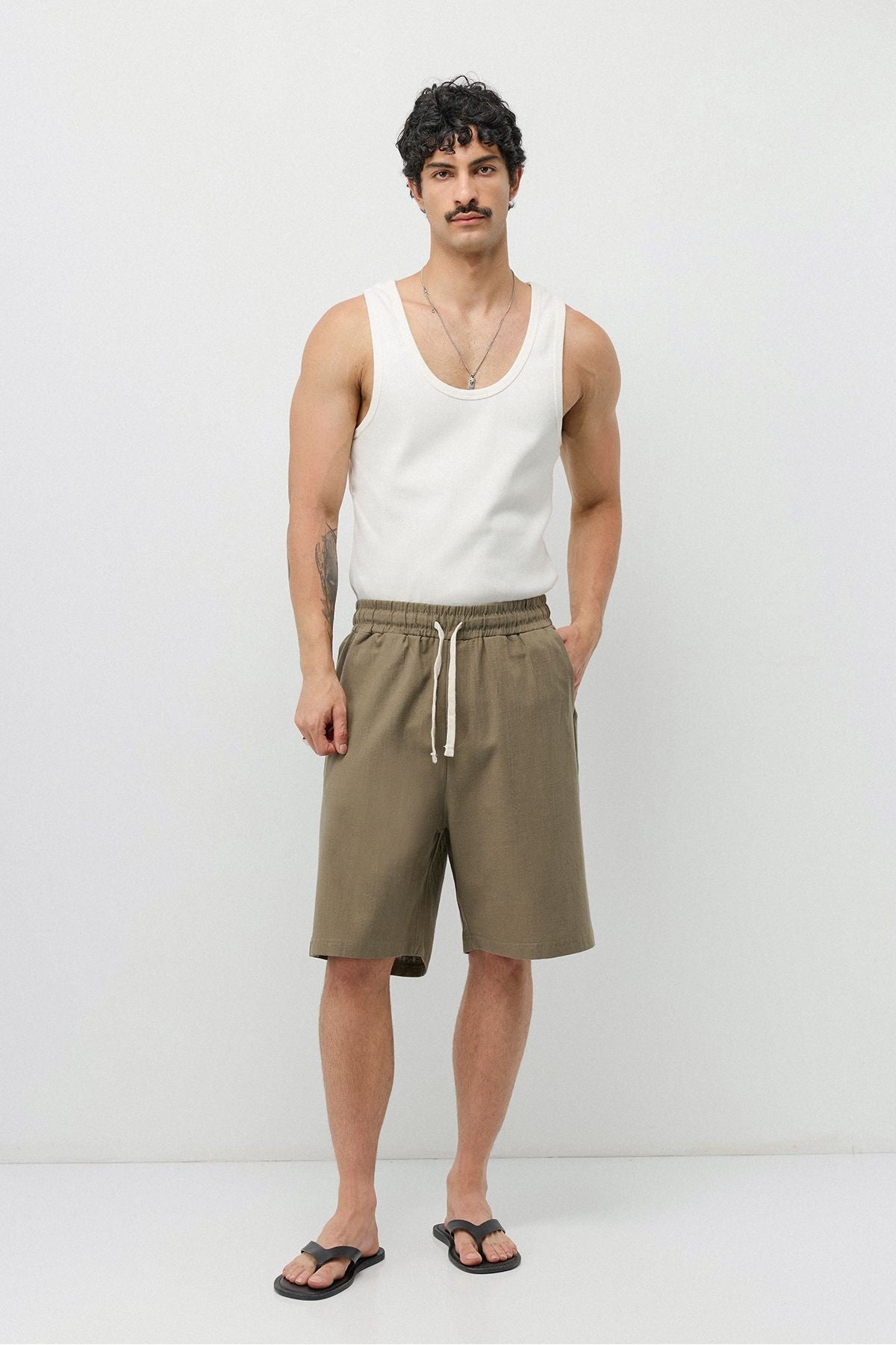 Basic Oversized Linen Shorts