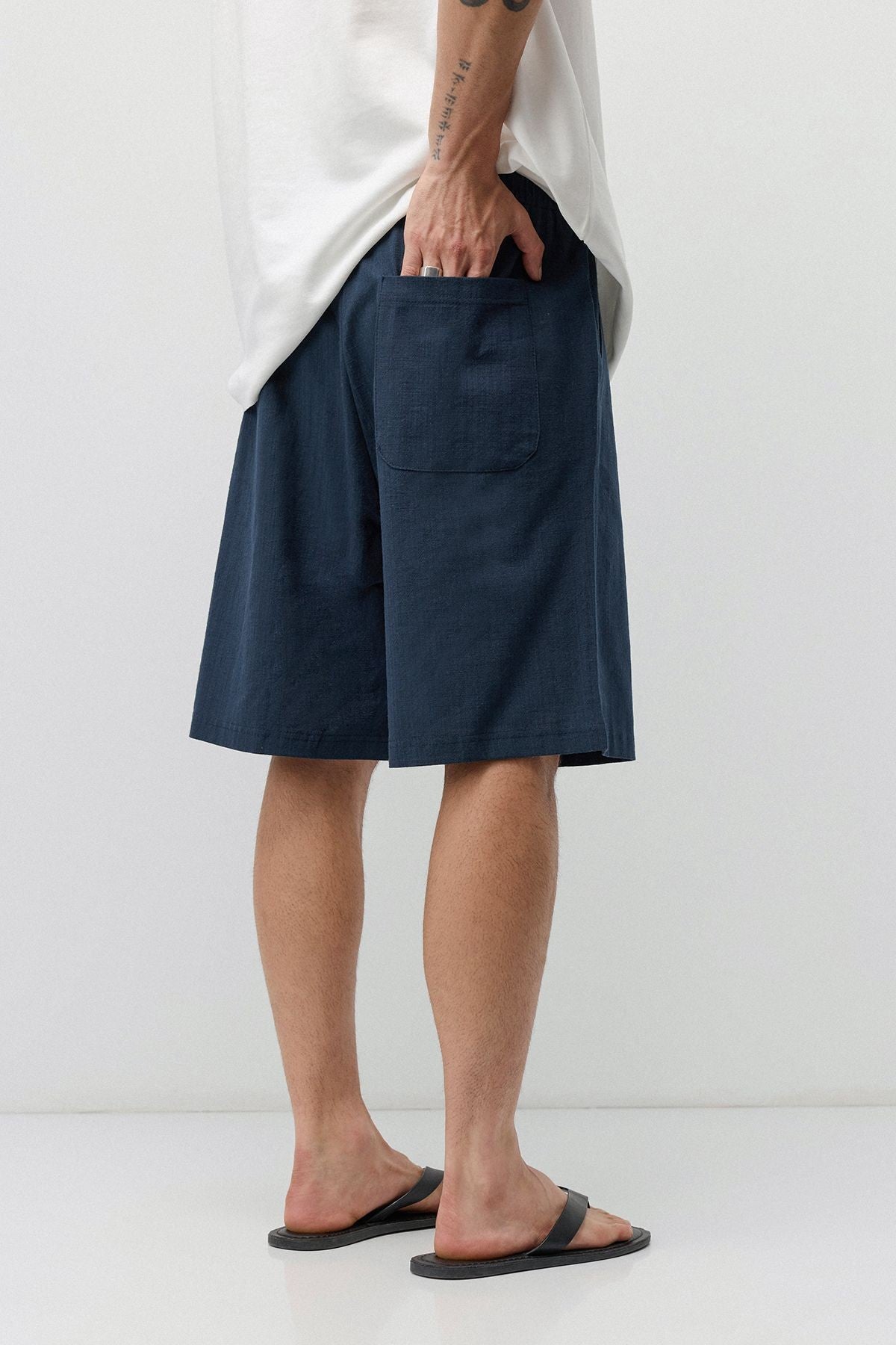 Basic Oversized Linen Shorts