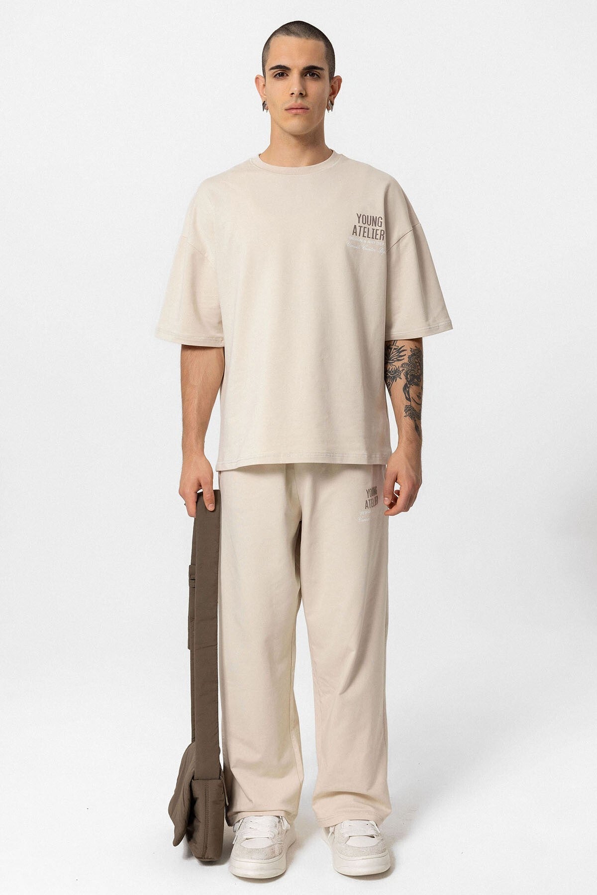 Young Atelier Printed Oversized Sweatsuit Set 40-603