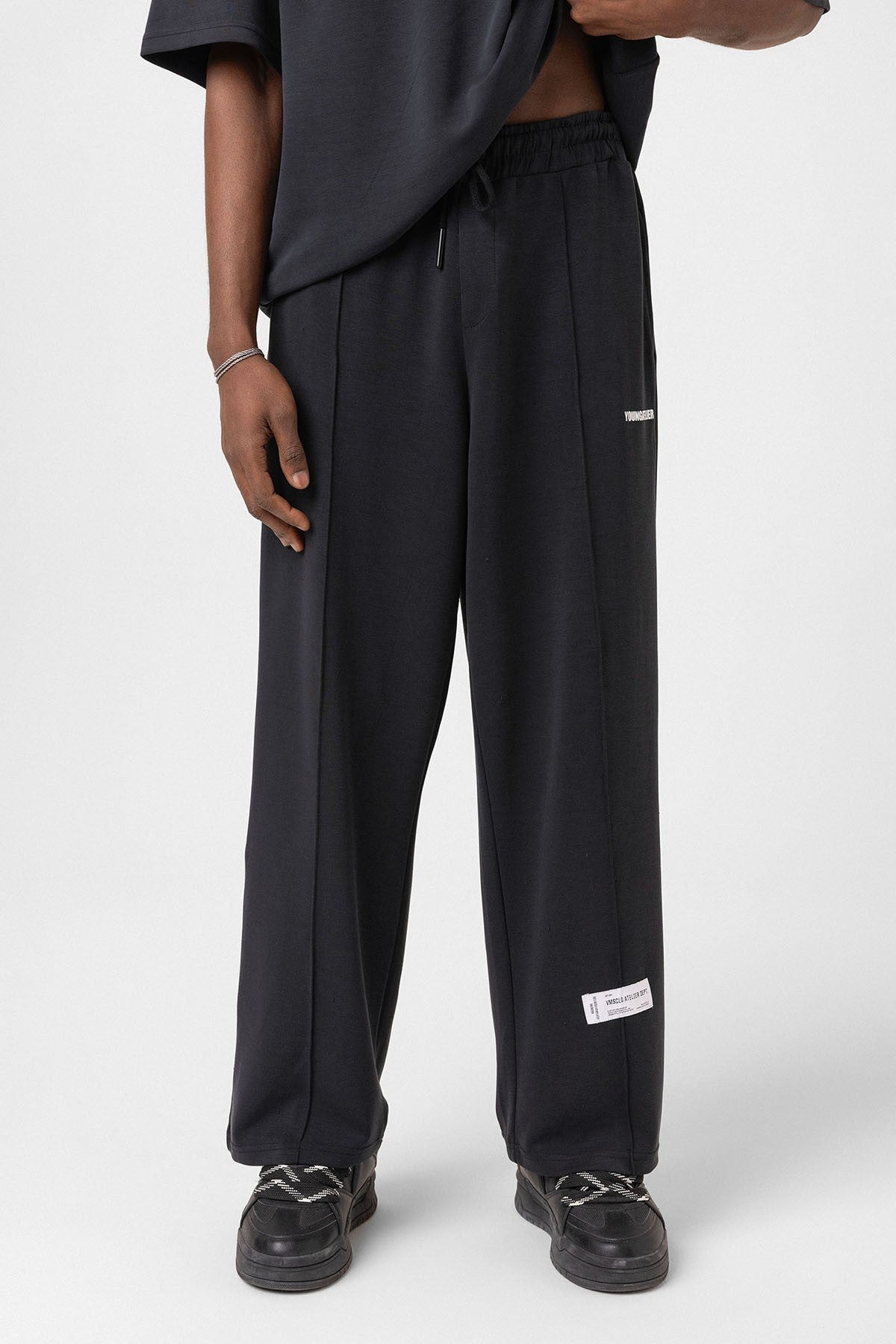 Label: Detailed Oversized Modal Fabric Sweatsuit Set