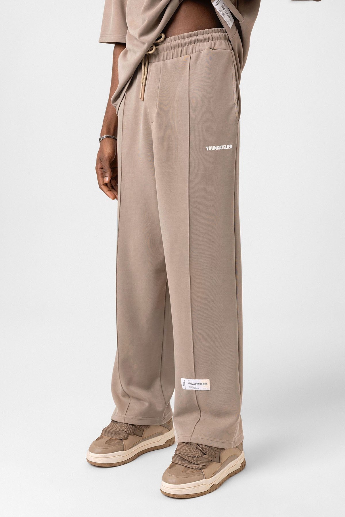 Label: Detailed Oversized Modal Fabric Sweatsuit Set