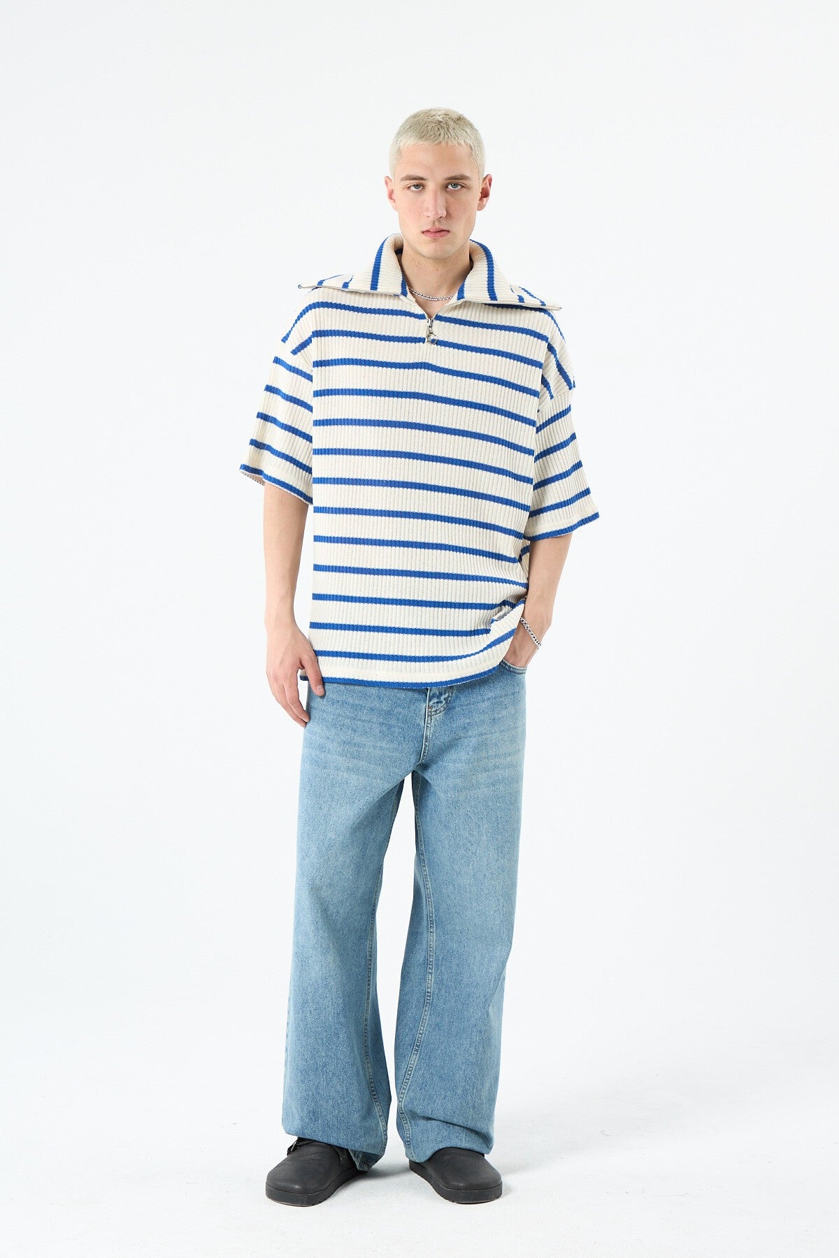 Oversized Striped Sweatshirt with Zipper Collar