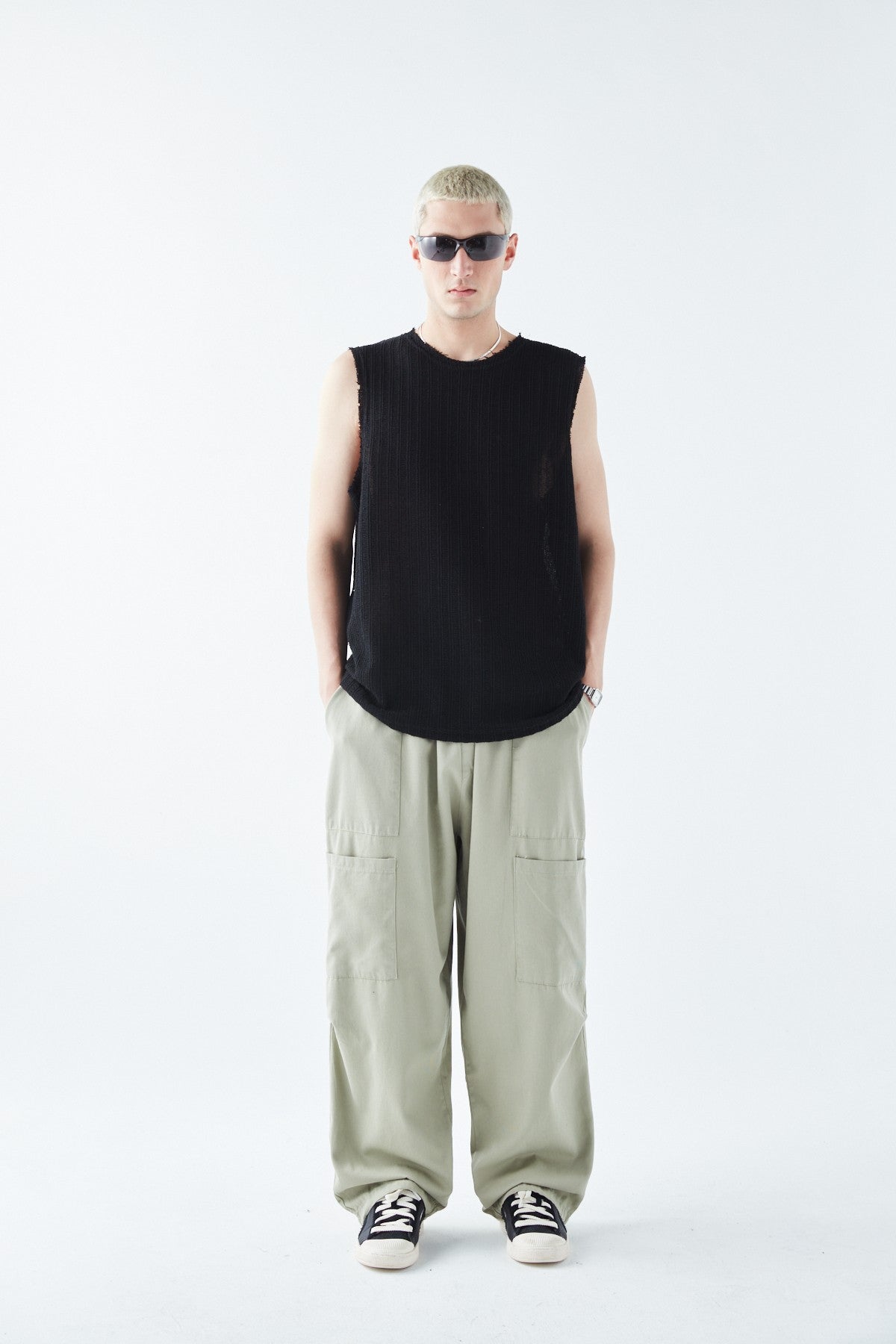 Baggy Linen Pants with Side Pocket Detail