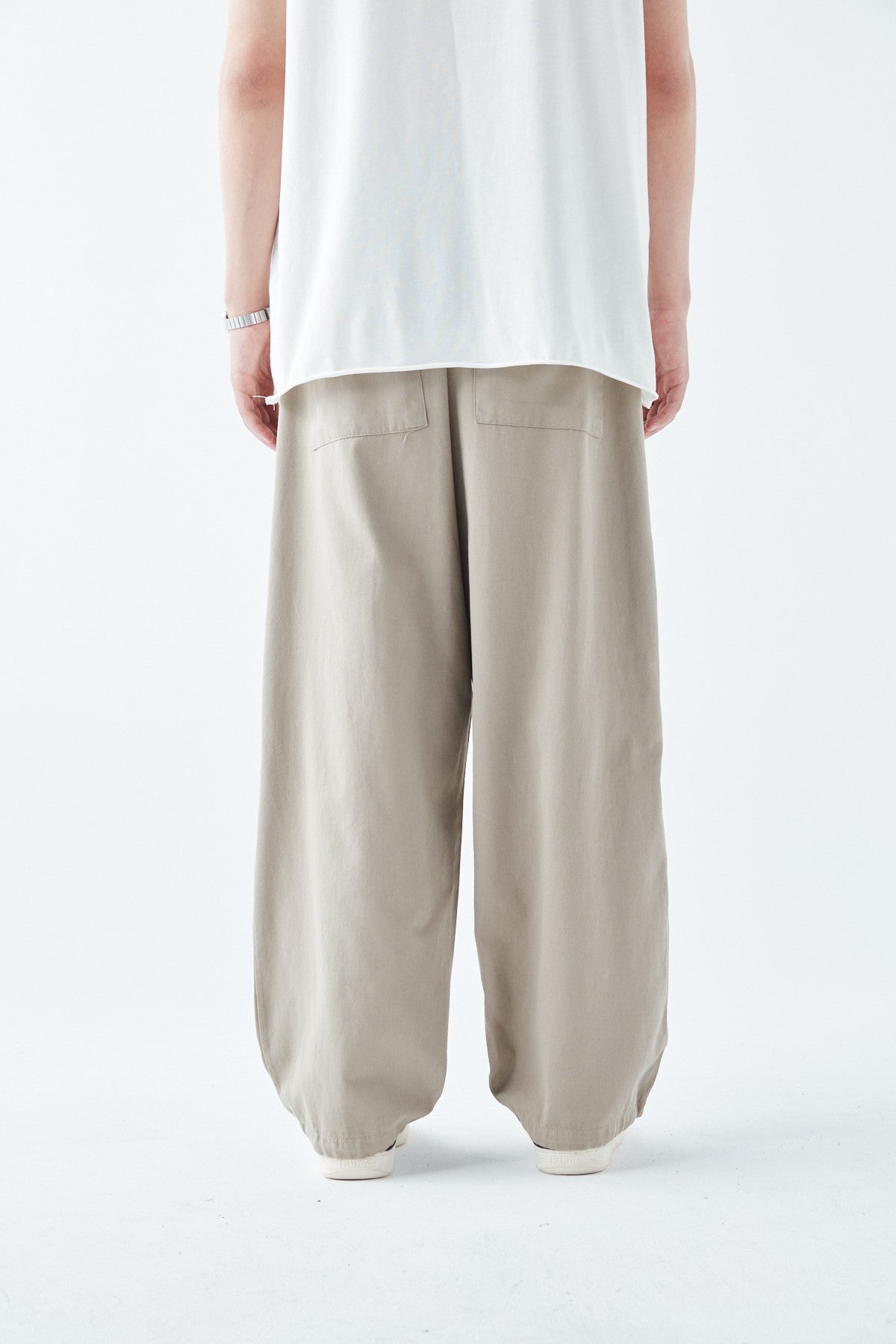 Baggy Linen Pants with Side Pocket Detail