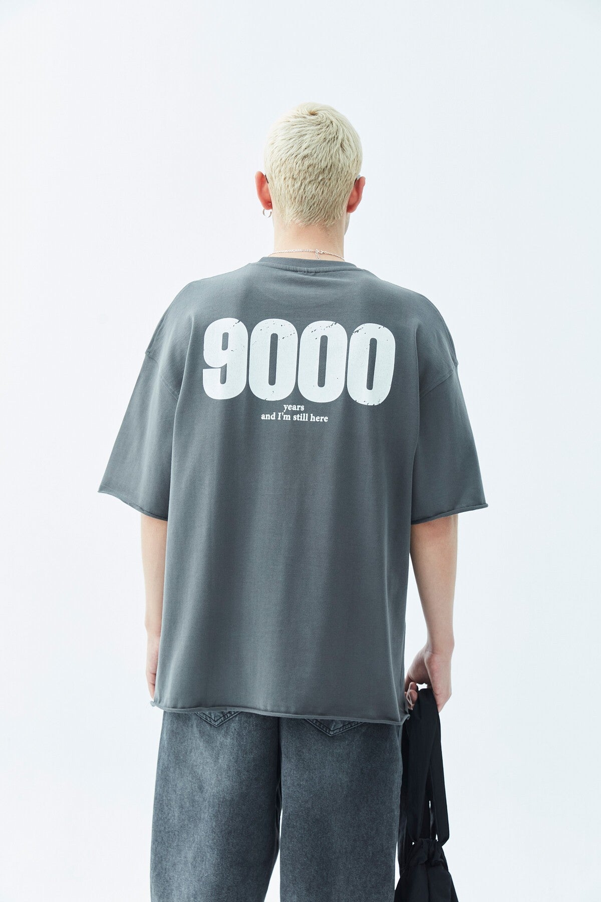 9000 Printed Oversized T-Shirt - Ecru