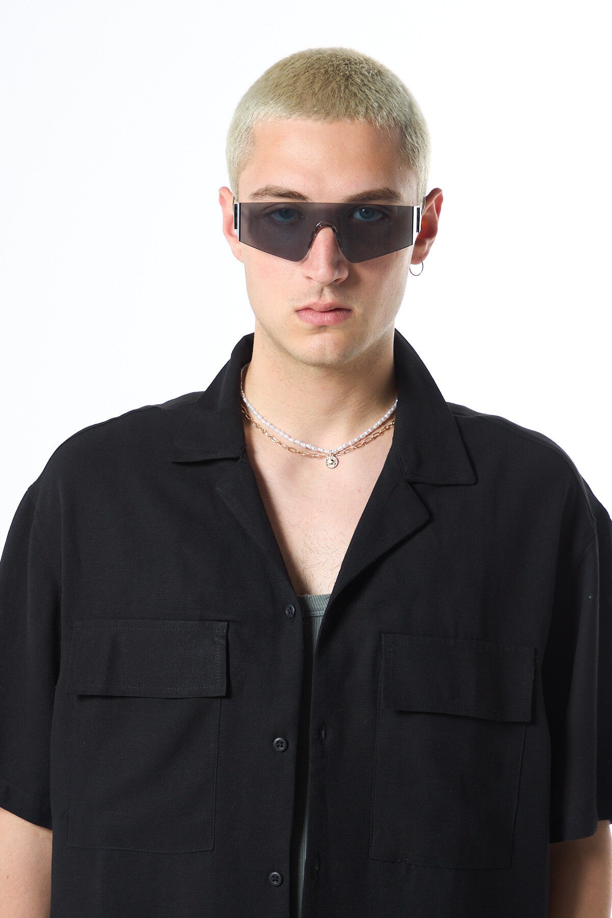 Oversized Short-Sleeve Linen Shirt with Two Pockets