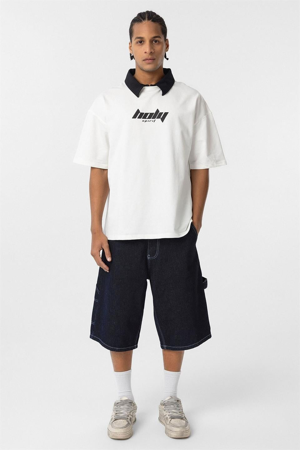 Oversized Printed T-Shirt with a Polo Collar