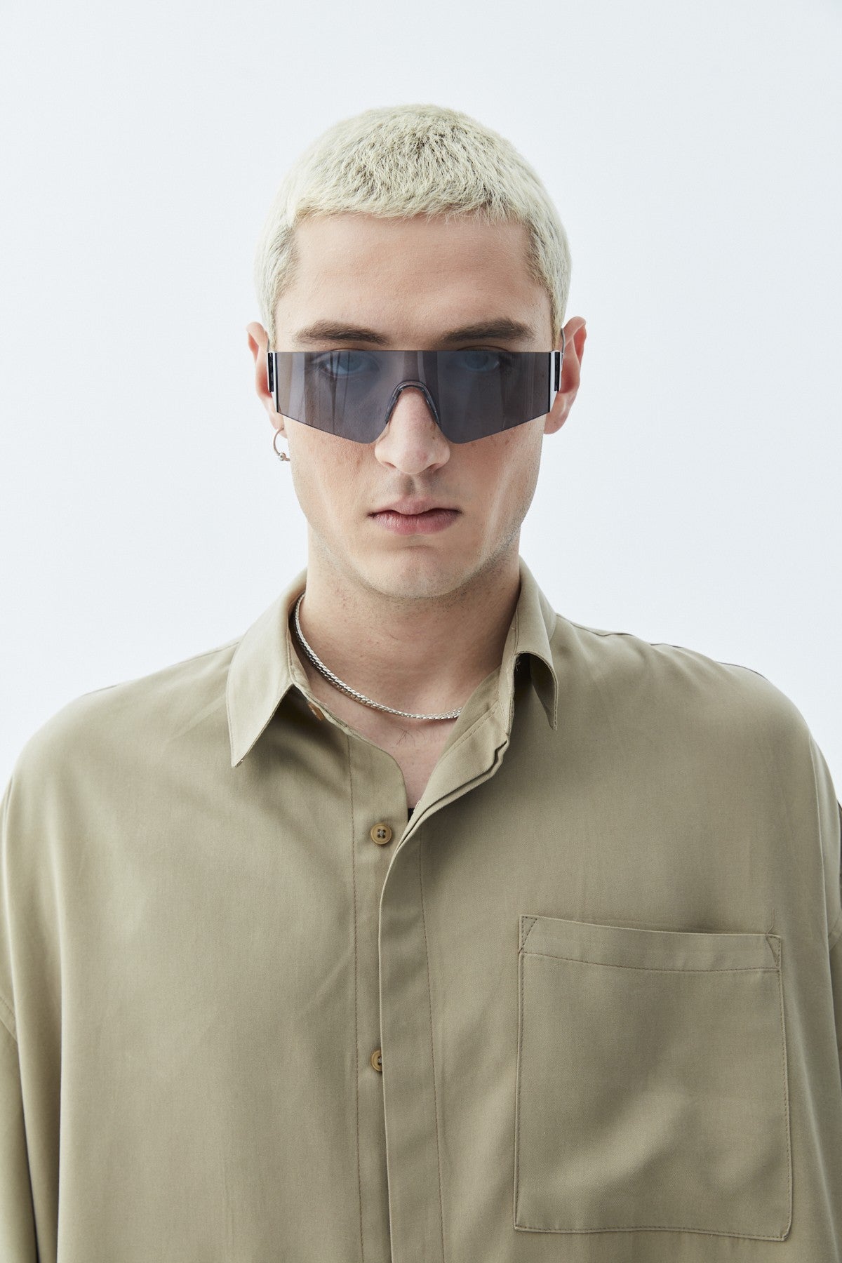 Oversized Short-Sleeve Linen Shirt with One Pocket