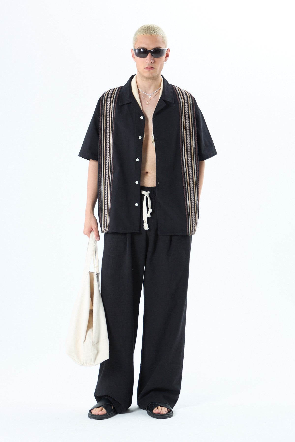 Oversized Short-Sleeve Linen Shirt with Embroidery Details and No Pockets
