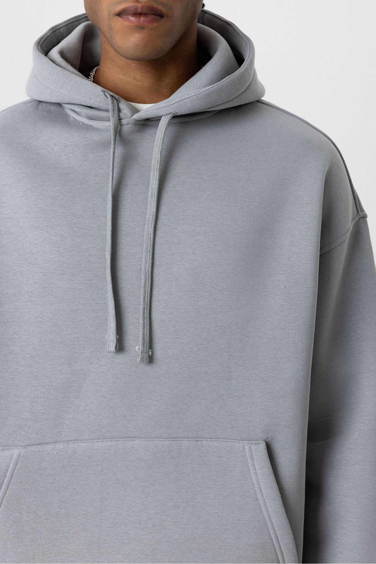 Basic Oversized Hooded Sweatshirt with Pockets
