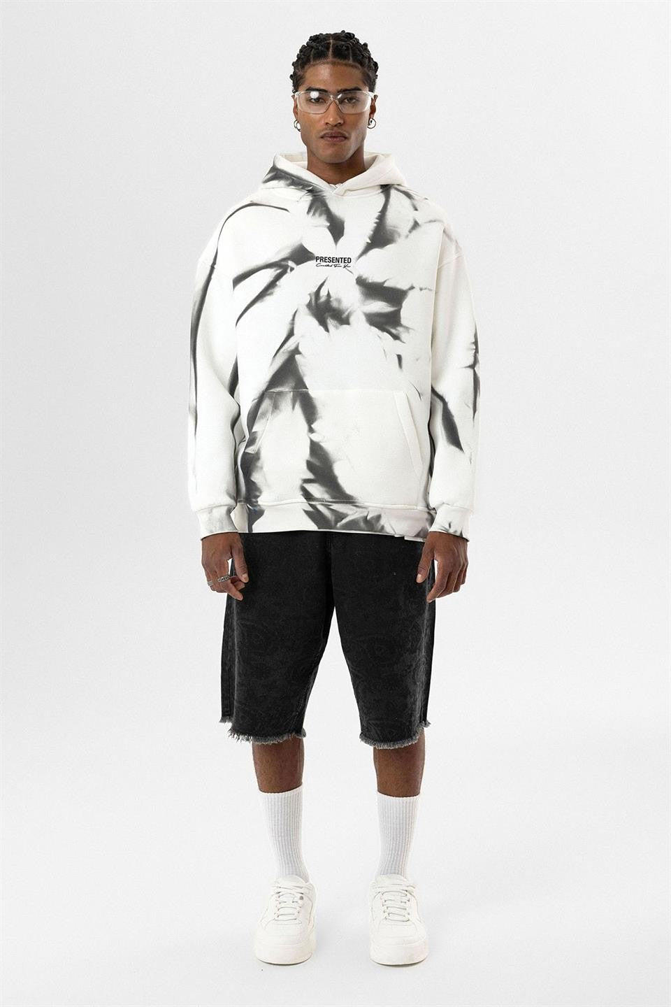 Color-Detailed Oversized Hooded Sweatshirt