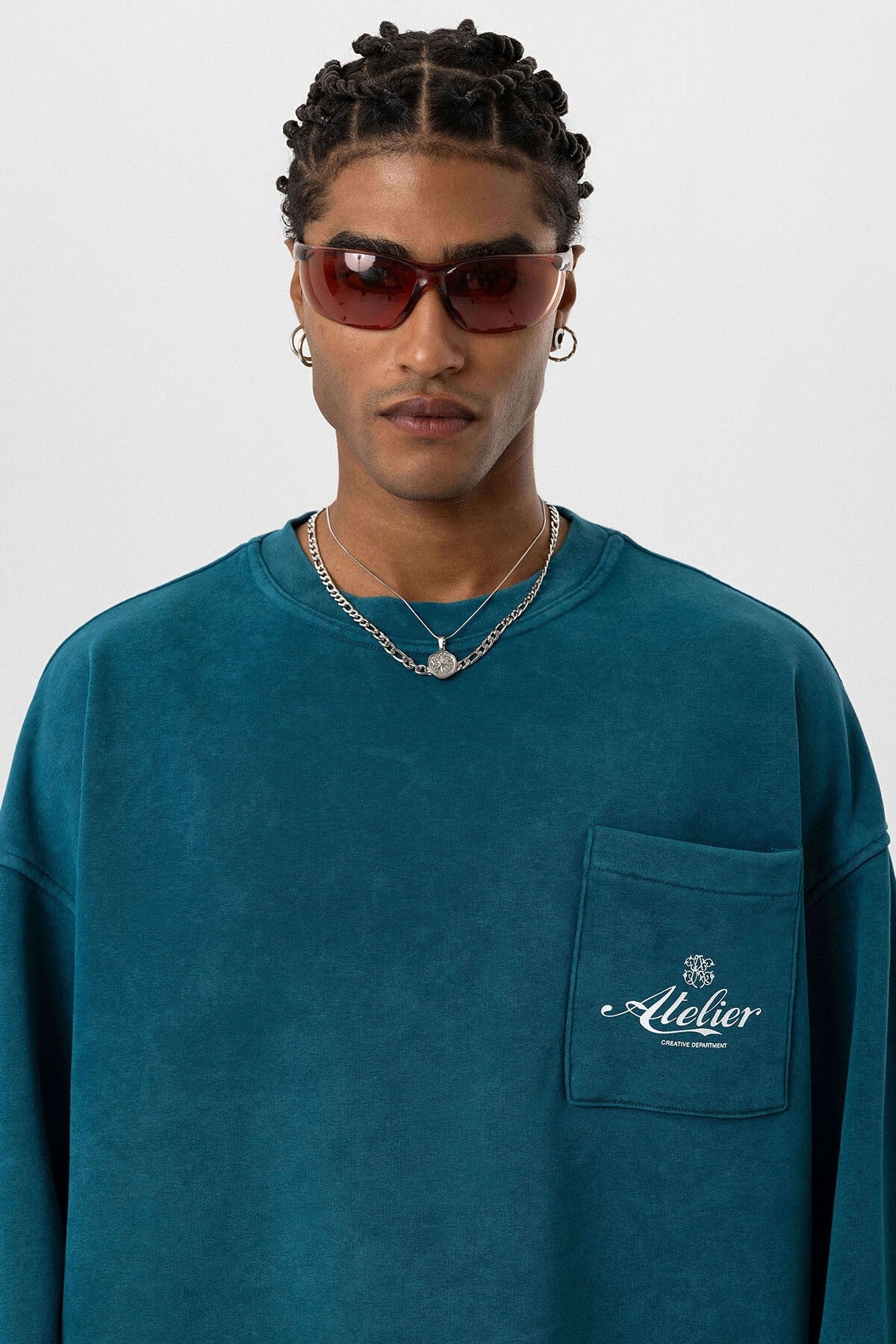 Oversized Sweatshirt with Pocket Details (Machine Washable)