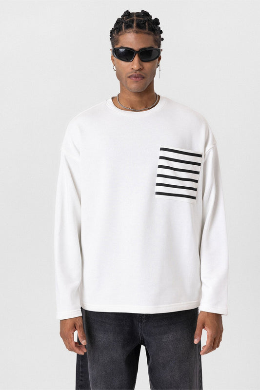 Oversized Sweatshirt with Pockets