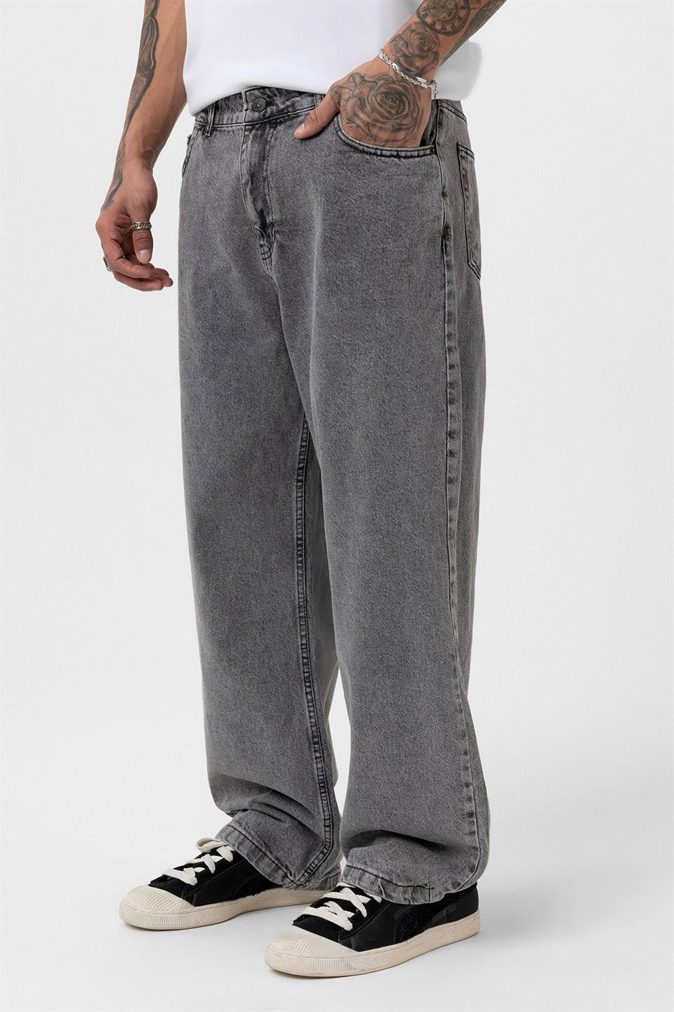Baggy Fit Jeans V100-02