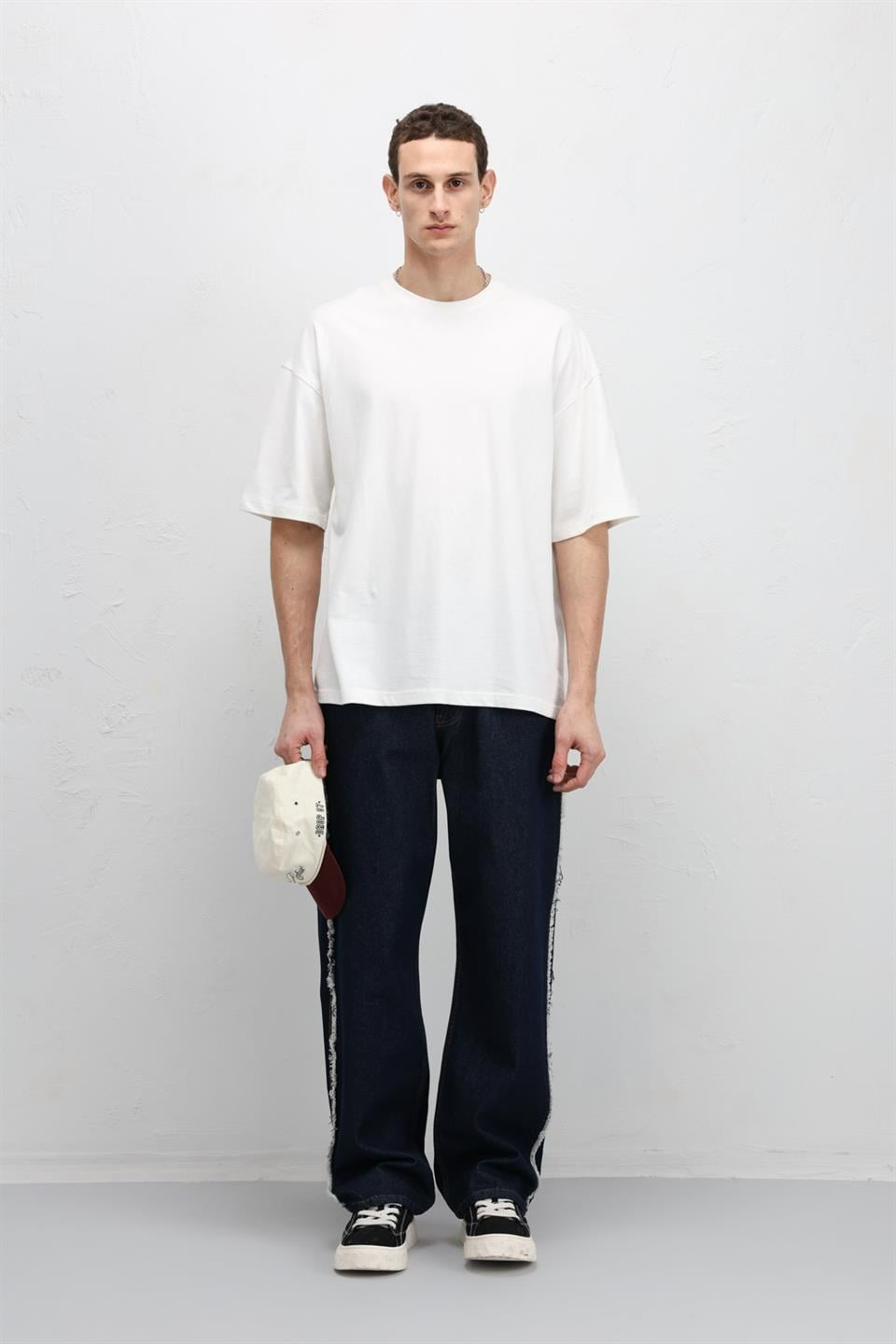 Baggy Jeans with Side Seam Details