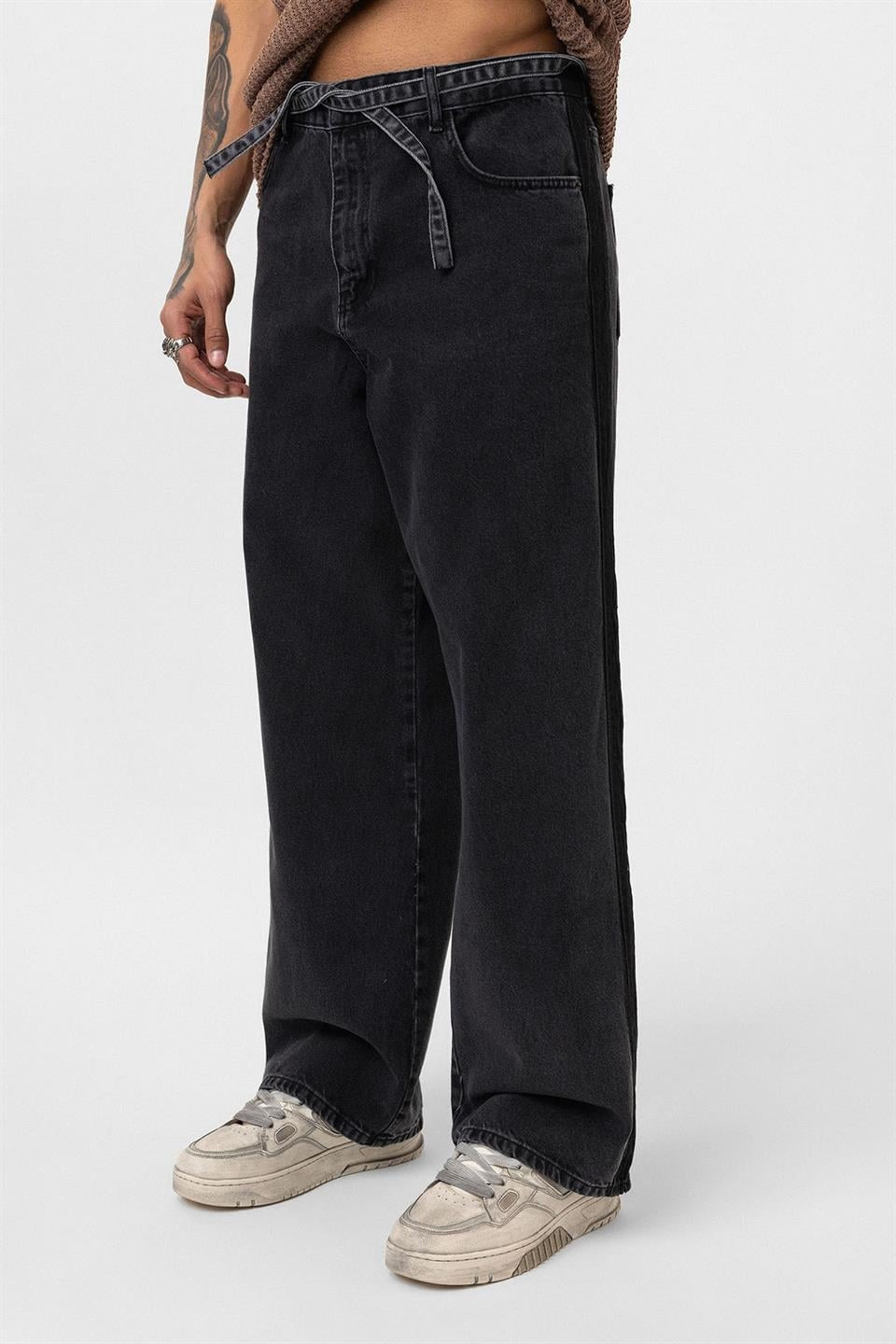 Baggy Jeans with Detailed Belt Straps