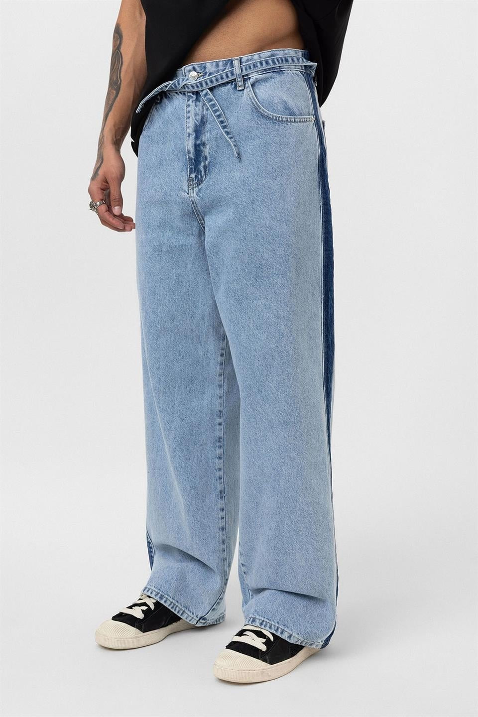 Baggy Jeans with Detailed Belt Straps