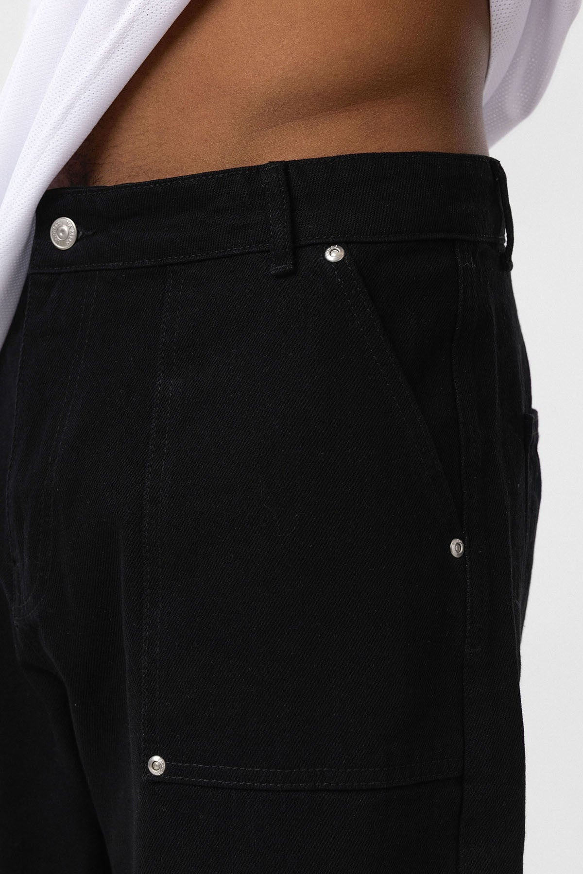 Baggy-Fit Jeans with Detailed Pockets