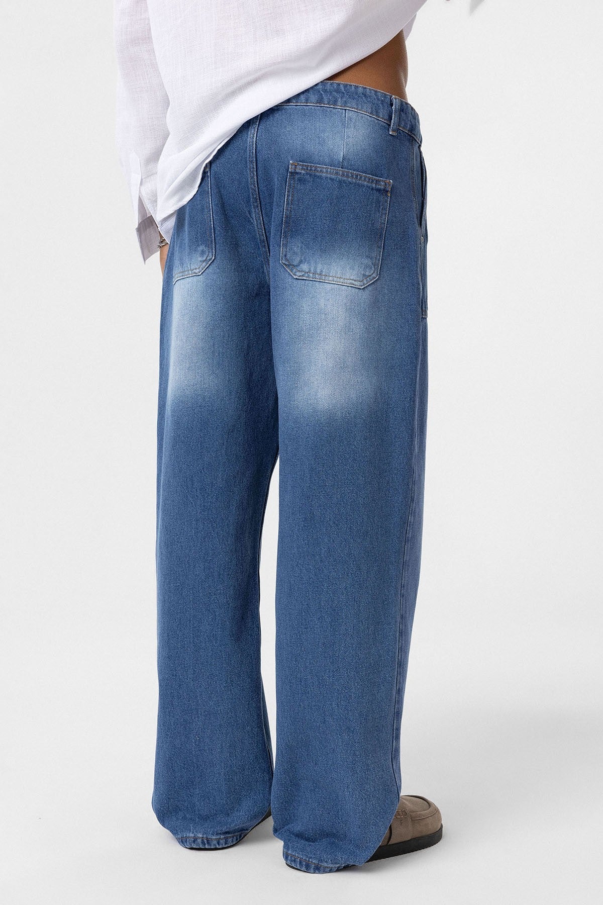 Baggy-Fit Jeans with Detailed Pockets