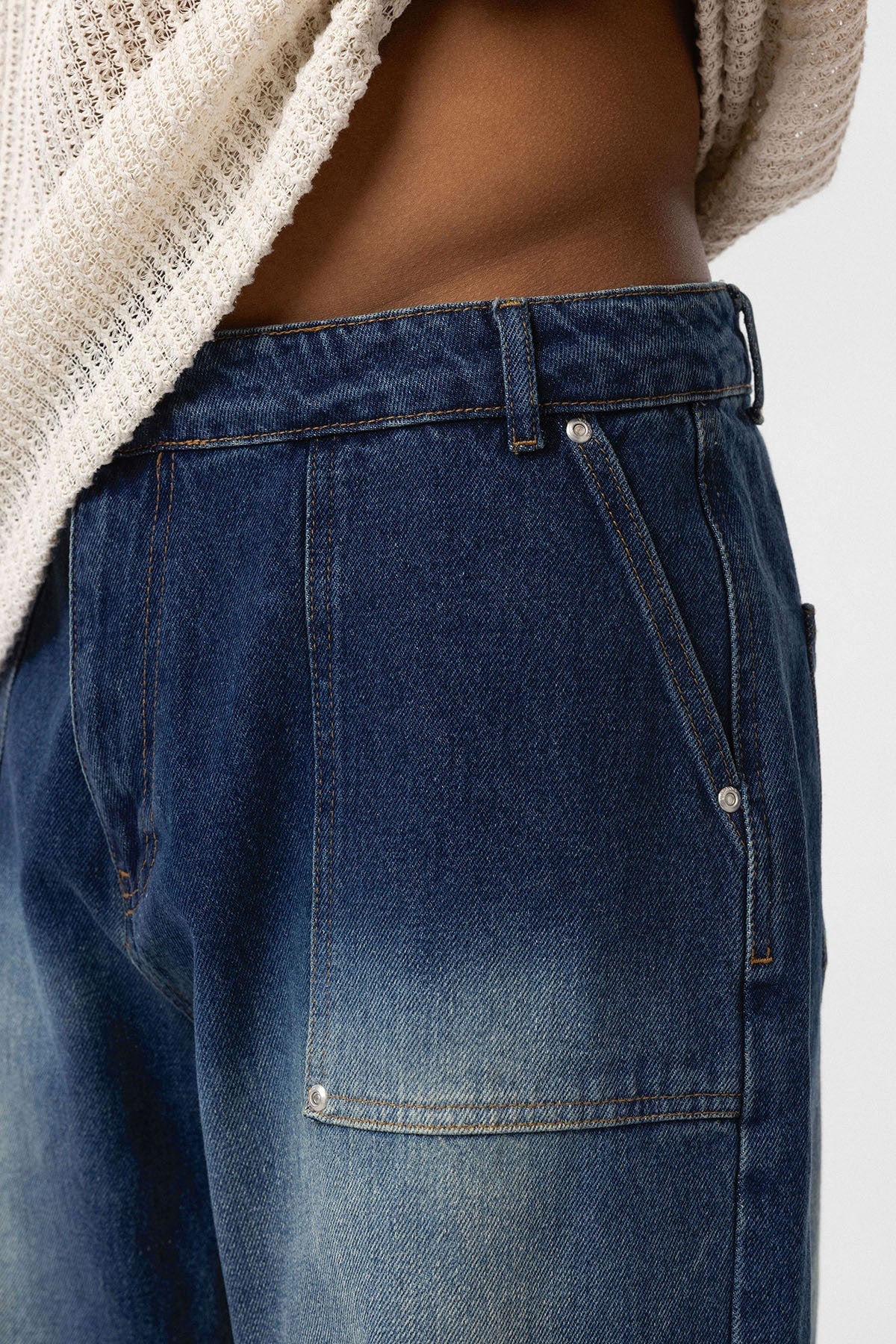 Baggy-Fit Jeans with Detailed Pockets