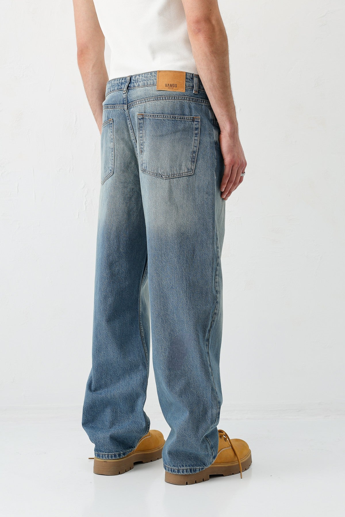 Baggy-Fit Jeans